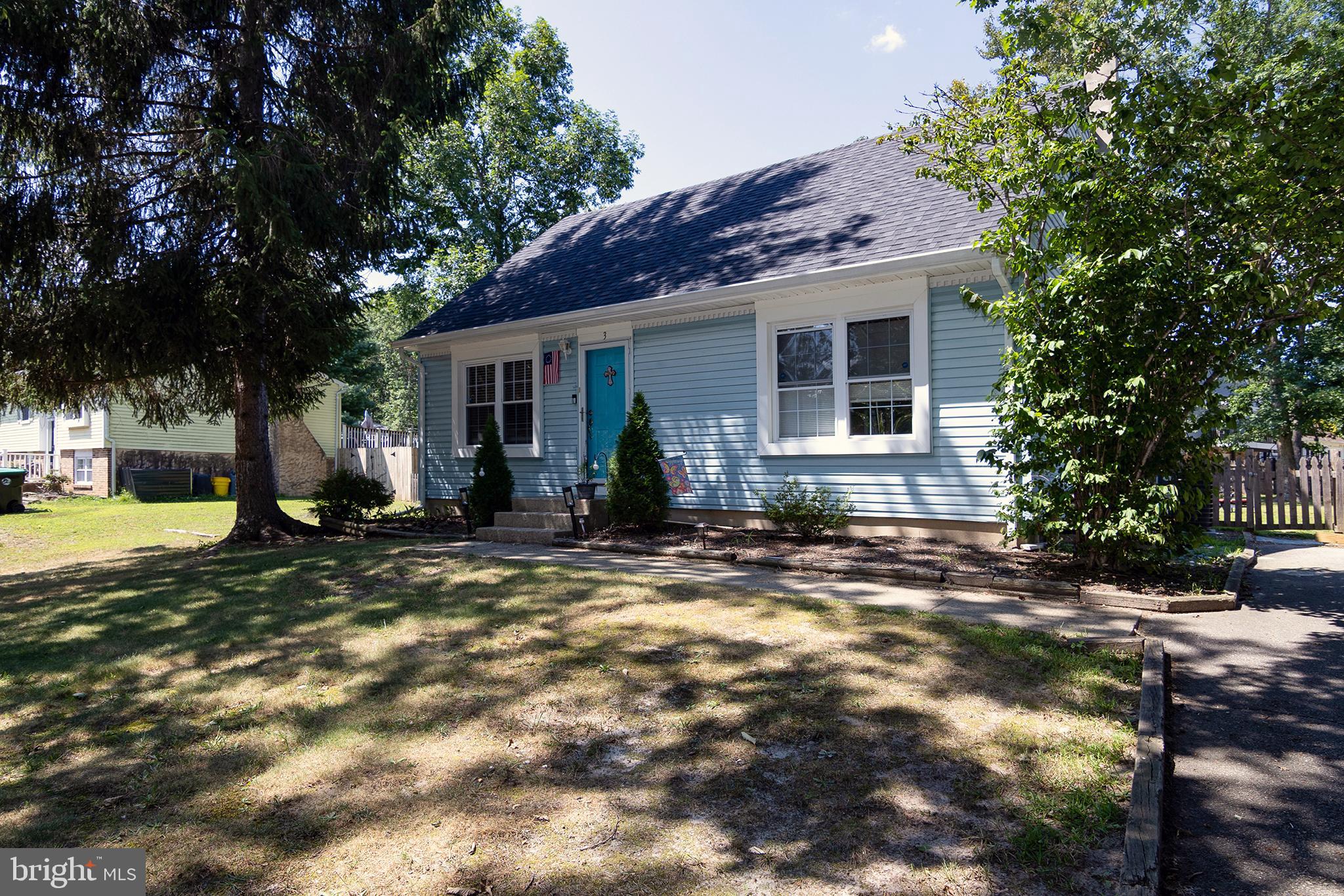 3 Eagle Ct, Sicklerville, NJ 08081 photo