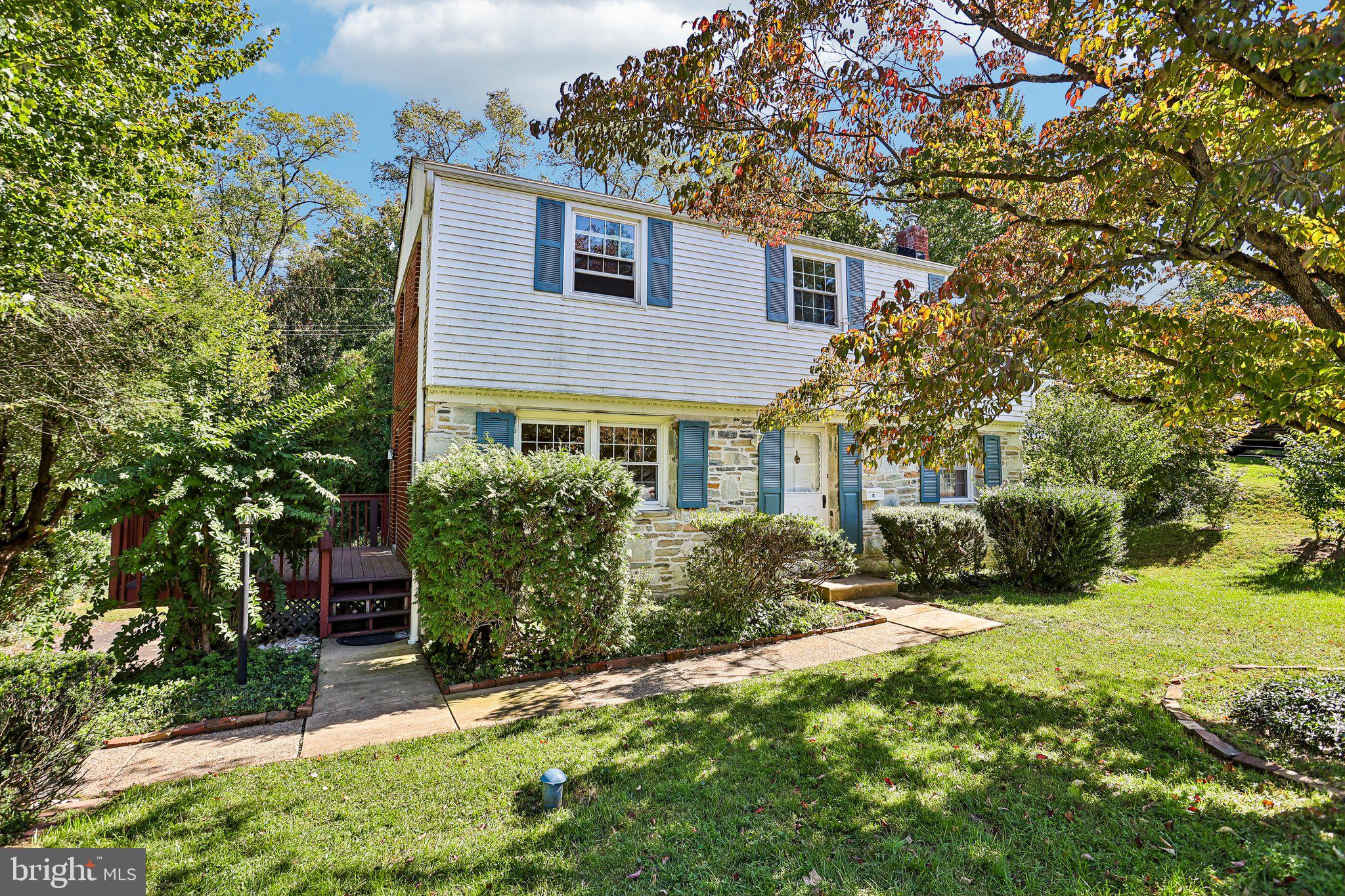 625 Cambridge Rd, Brookhaven, PA 19015