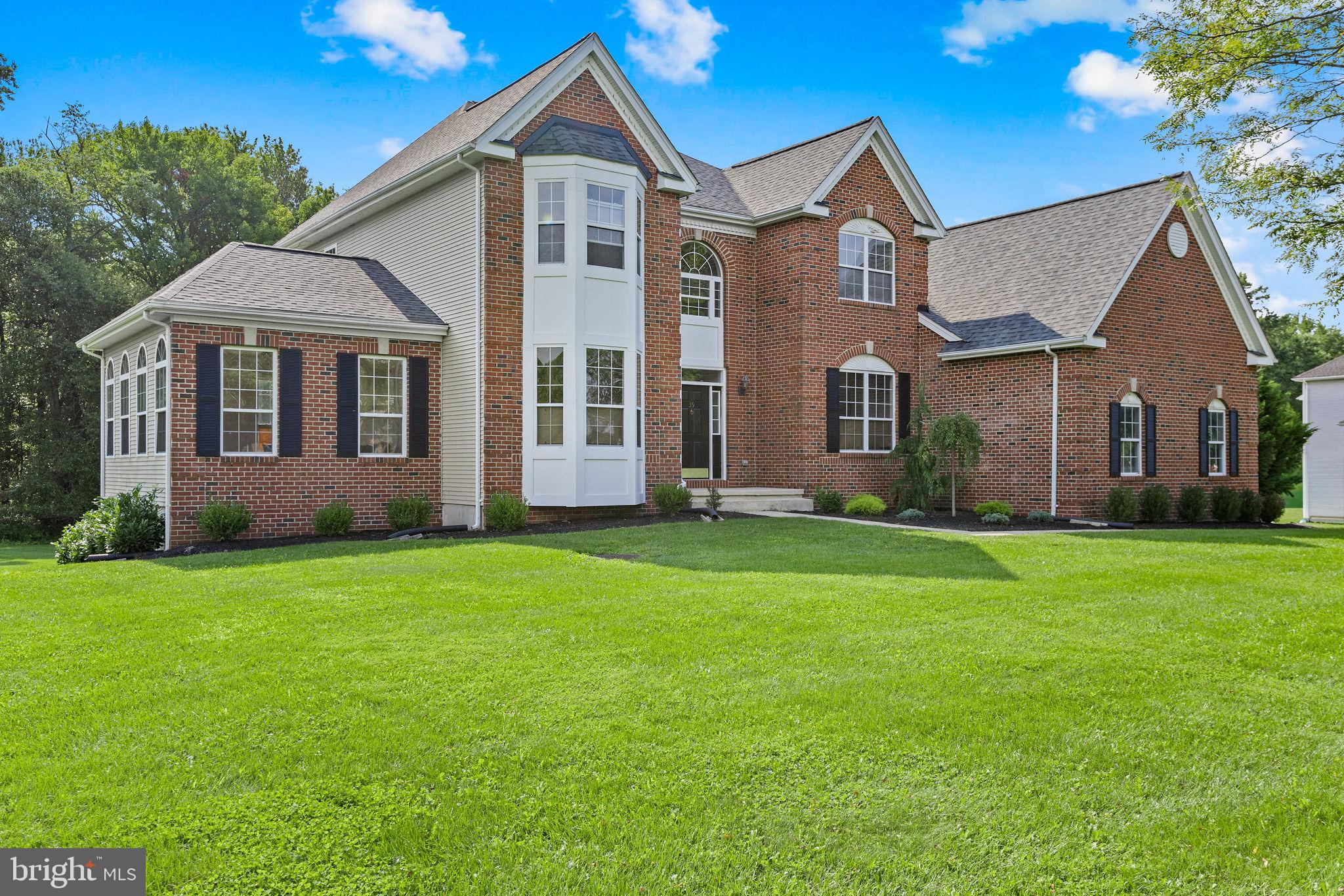 39 Cliffwood Dr, Allentown, NJ 08501 photo