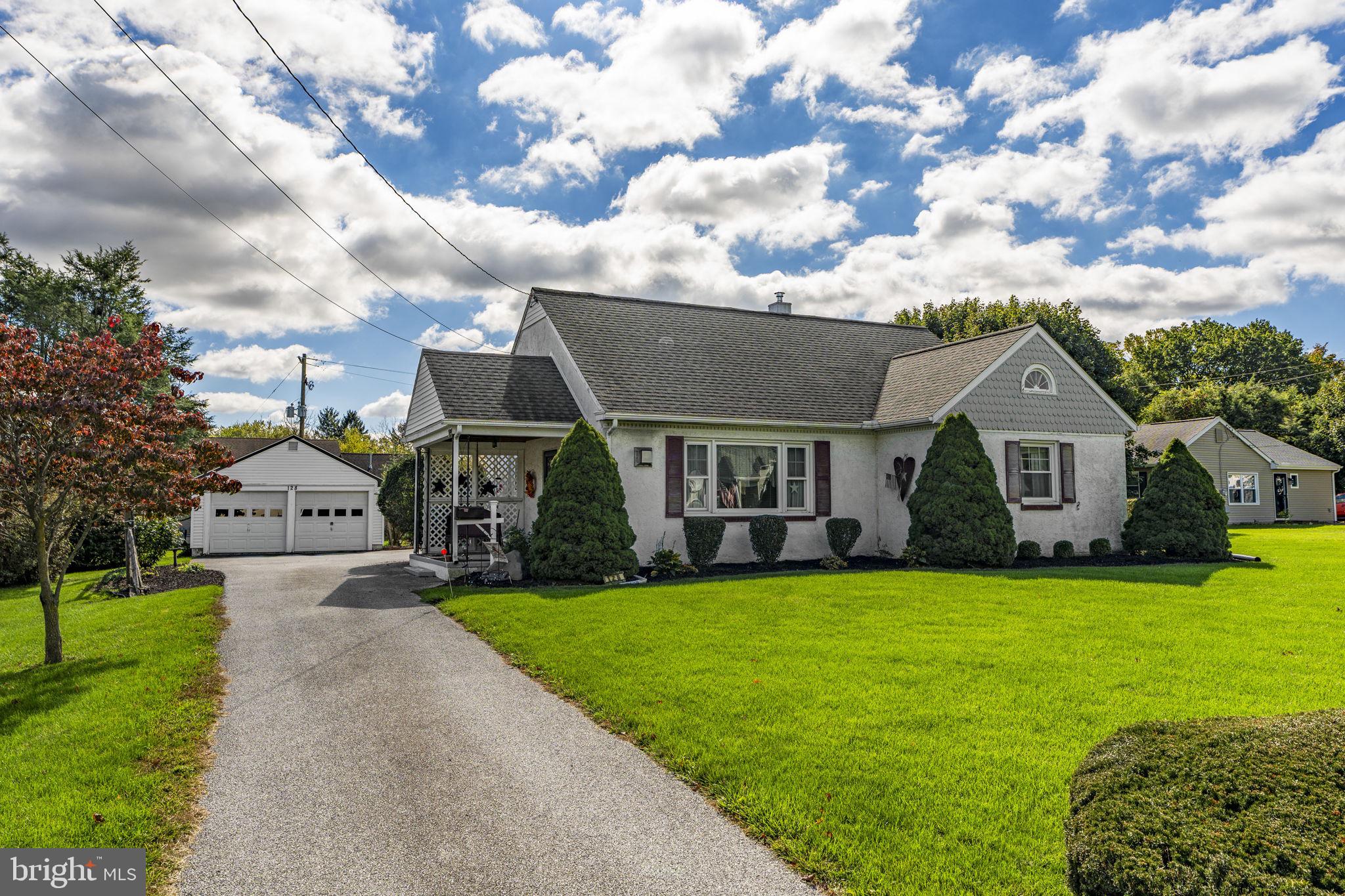 128 Sadsbury Ave, Christiana, PA 17509