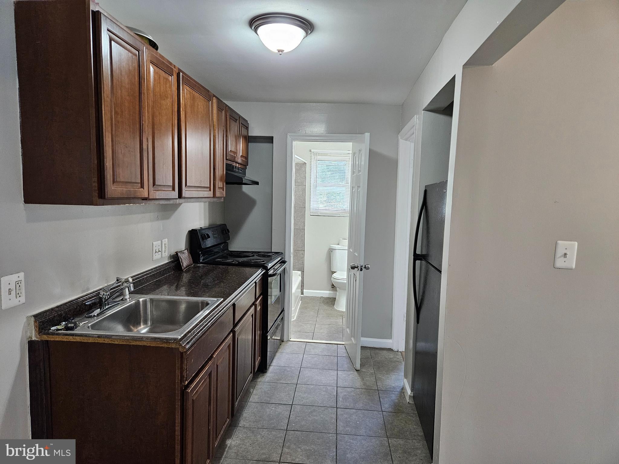 807 48th Pl, Washington, DC 20019 photo