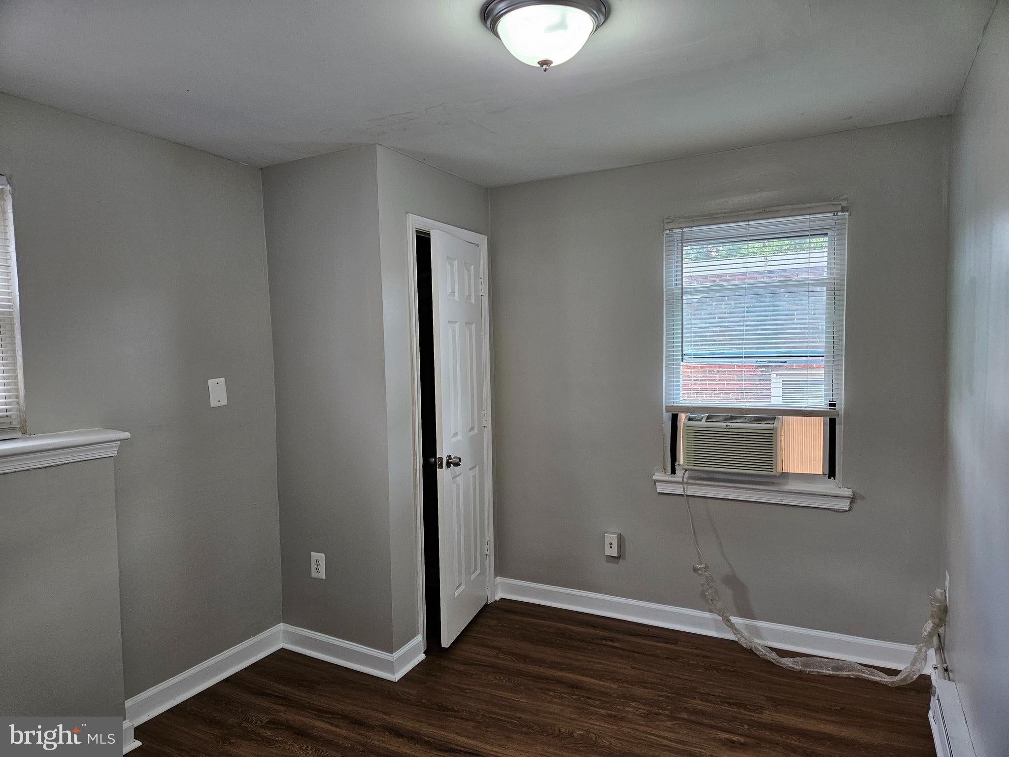 807 48th Pl, Washington, DC 20019 photo