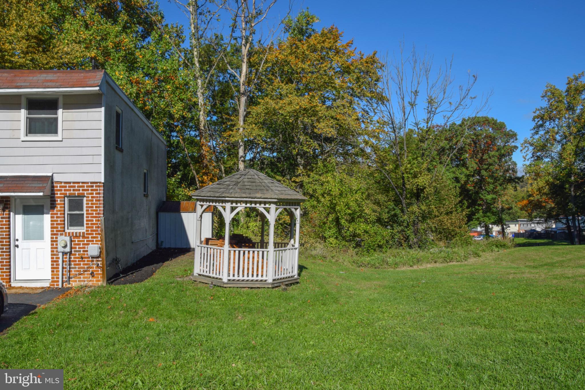 1077 Fox Run, Reading, PA 19606 photo