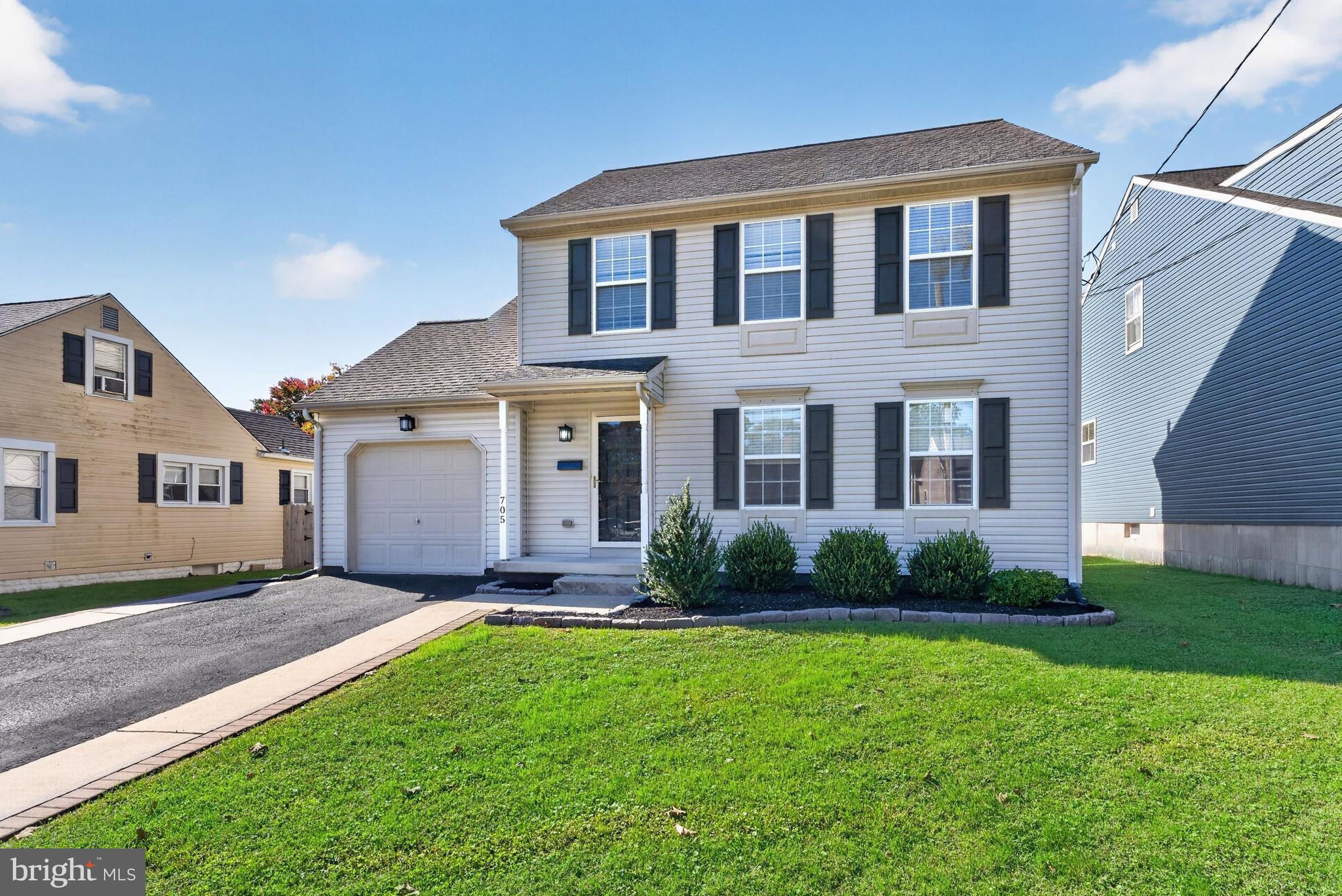 705 Armstrong Ave, Wilmington, DE 19805