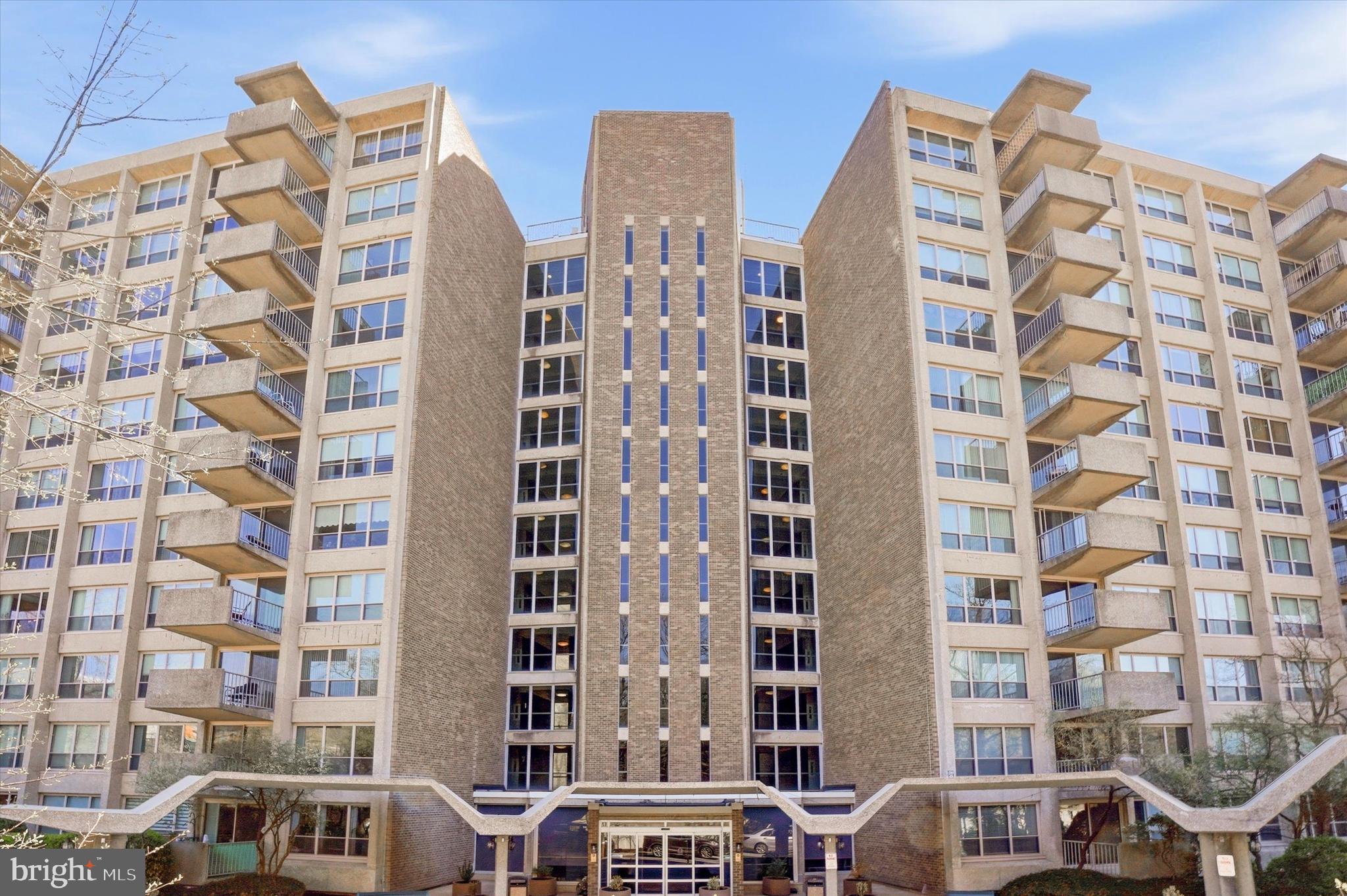 1001 City Ave, Wynnewood, PA 19096