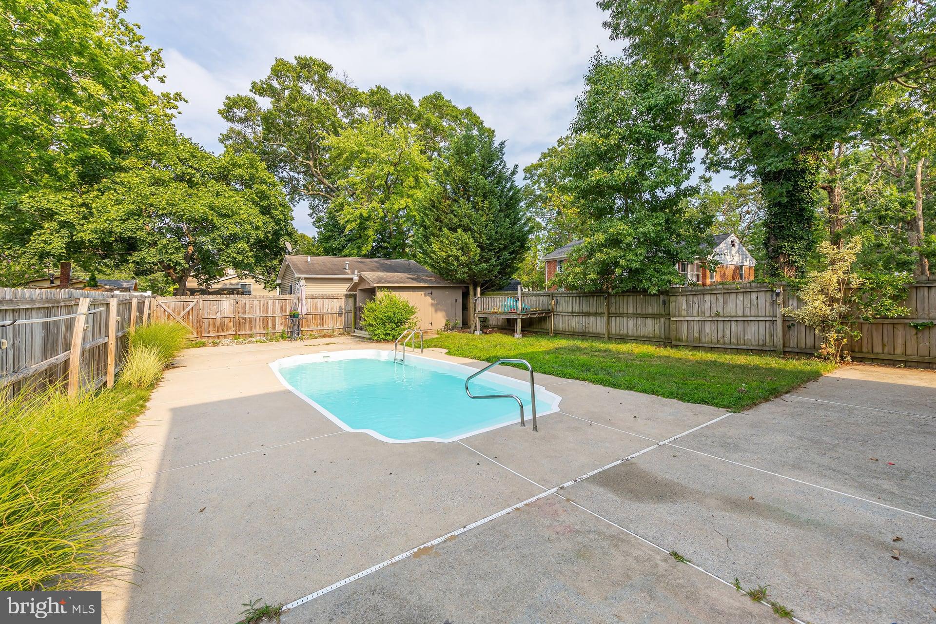 211 N 12th St, Millville, NJ 08332 photo