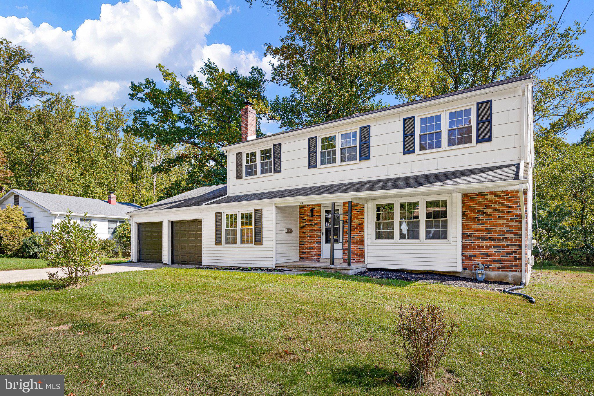 24 Wakefield Dr, Newark, DE 19711