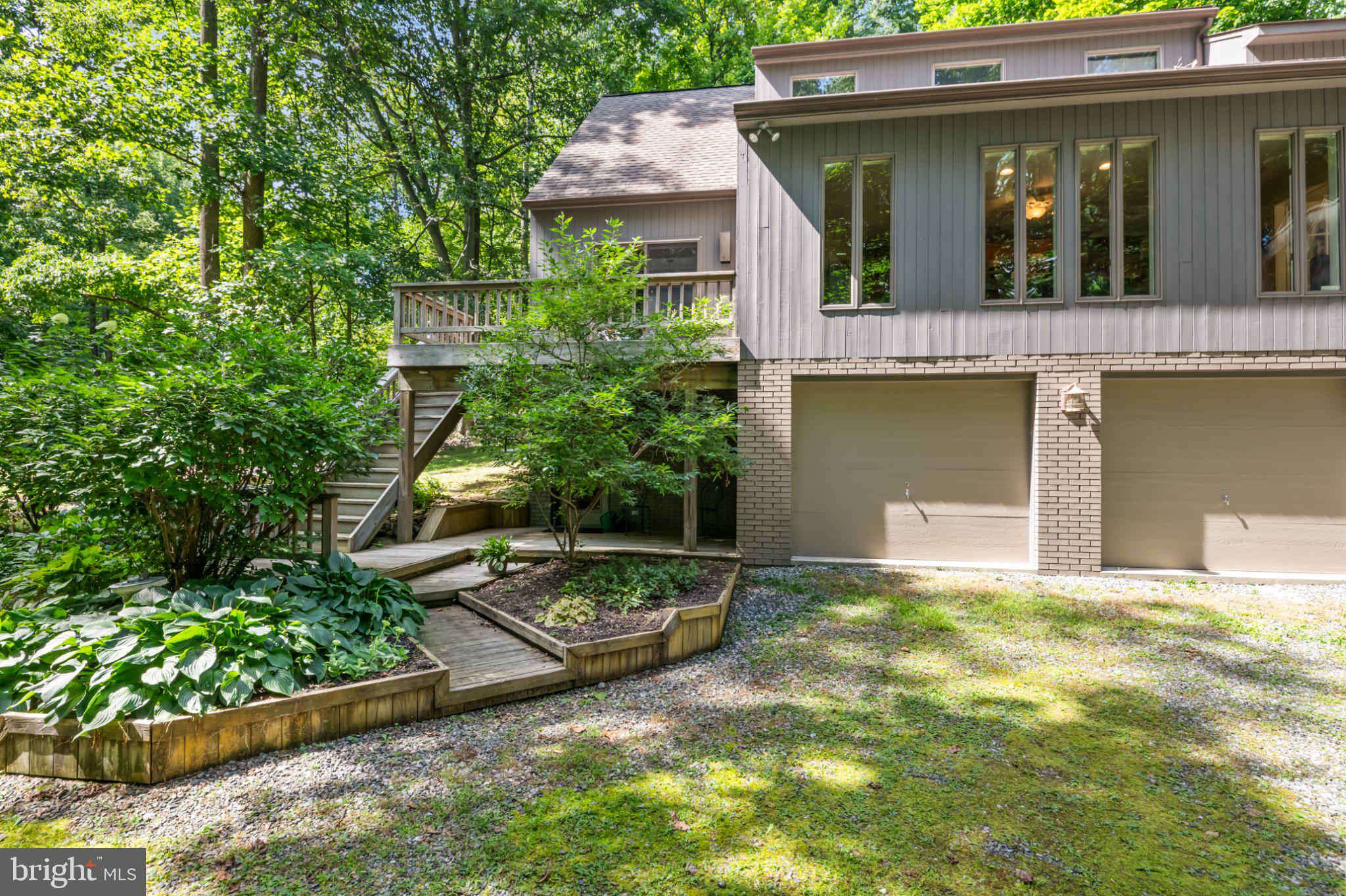 515 Kulps Rd, Barto, PA 19504 photo