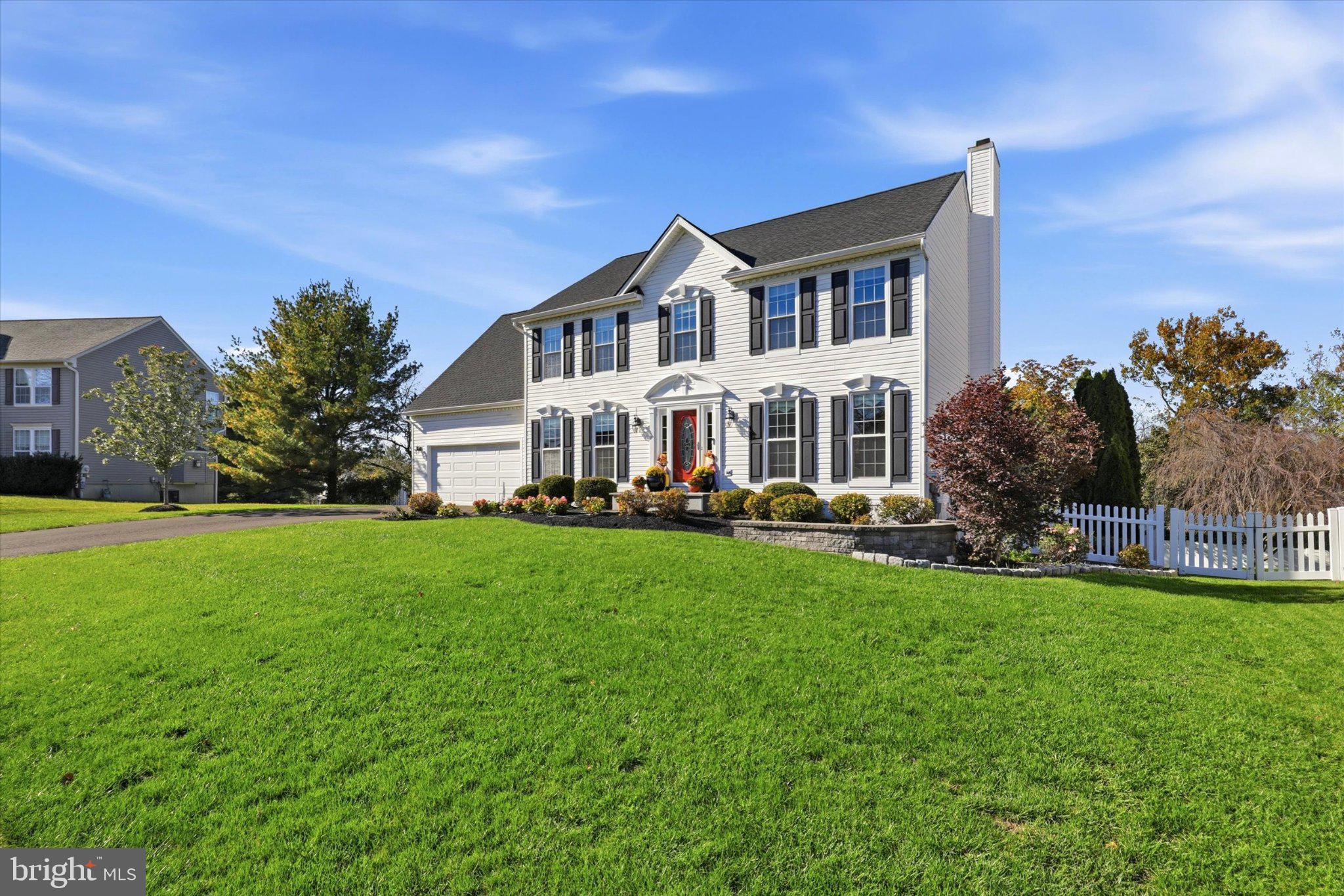 158 Buttercup Blvd, Warrington, PA 18976 photo