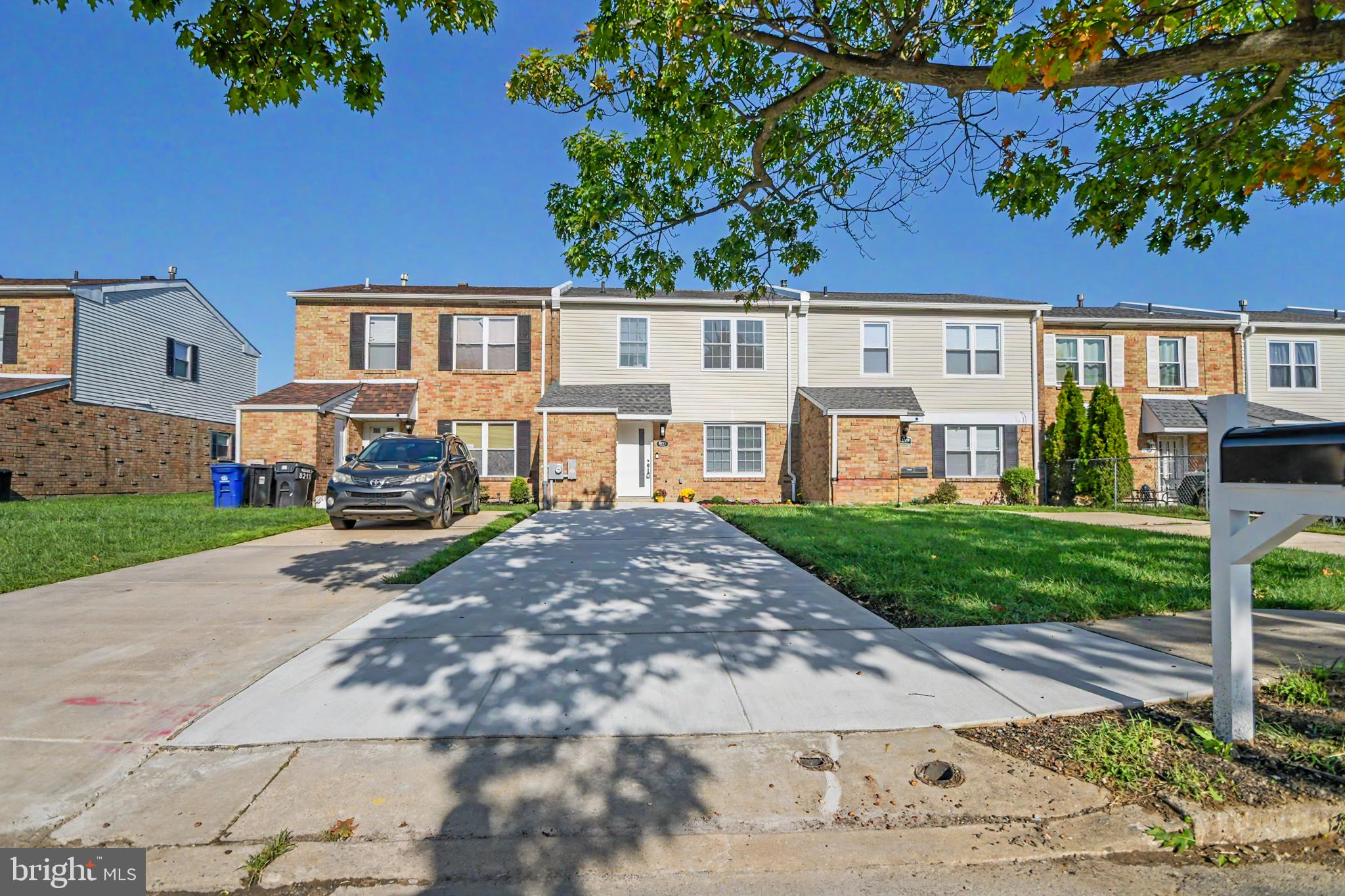 8211 Buist Ave, Philadelphia, PA 19153 photo