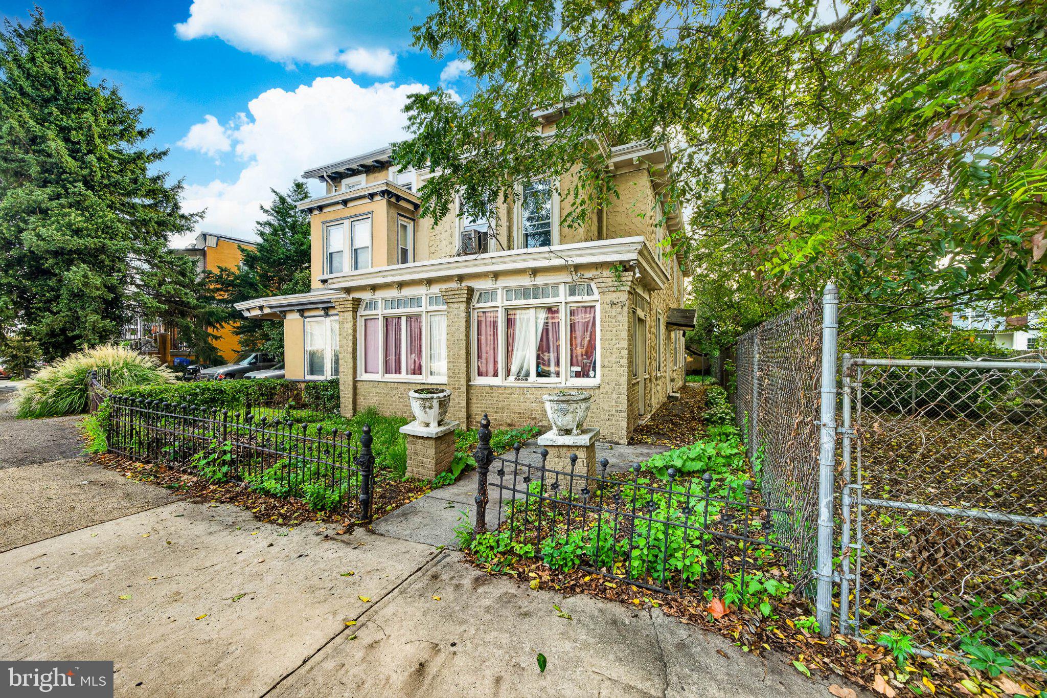 230 N 53rd St, Philadelphia, PA 19139 photo