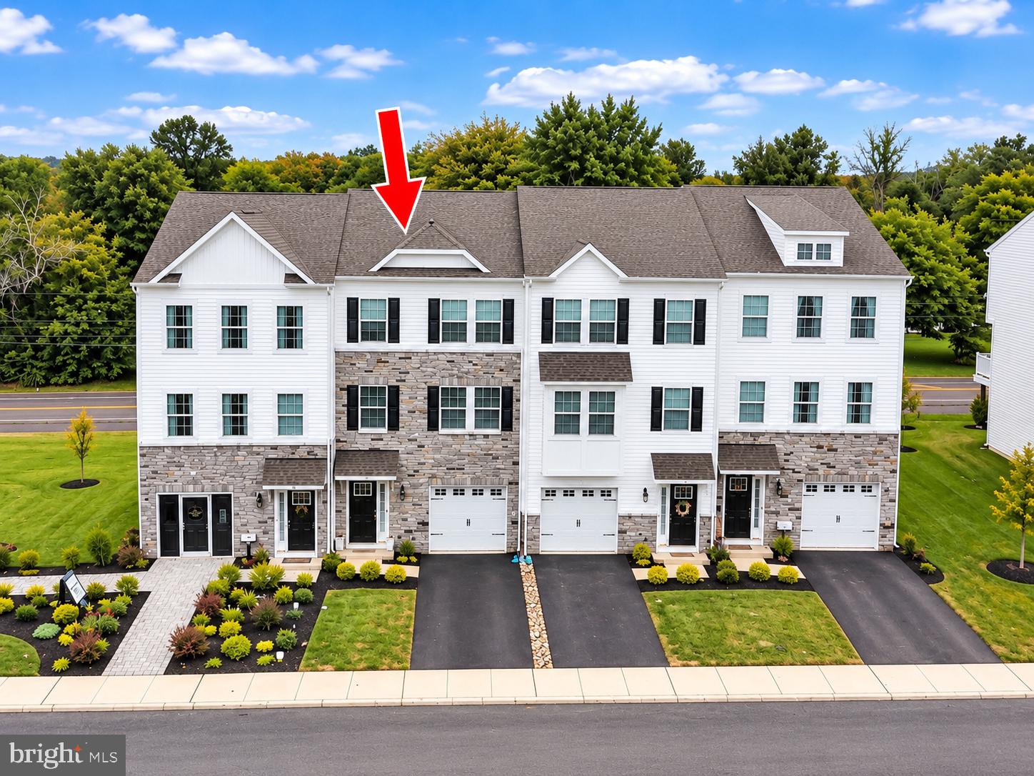 110 Bell Ct, Sellersville, PA 18960