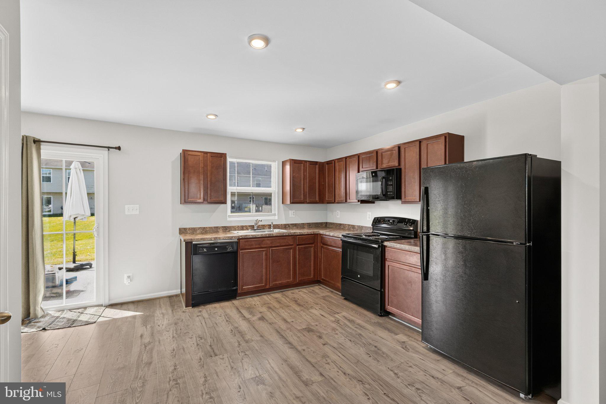 18 Marsh Ln, Elkton, MD 21921 photo