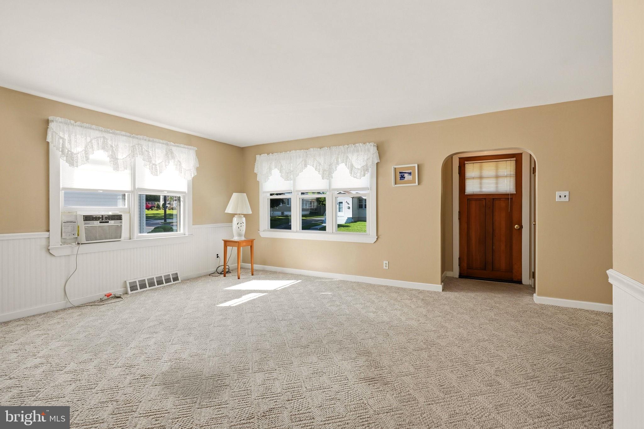 347 N Forklanding Rd, Maple Shade, NJ 08052 photo