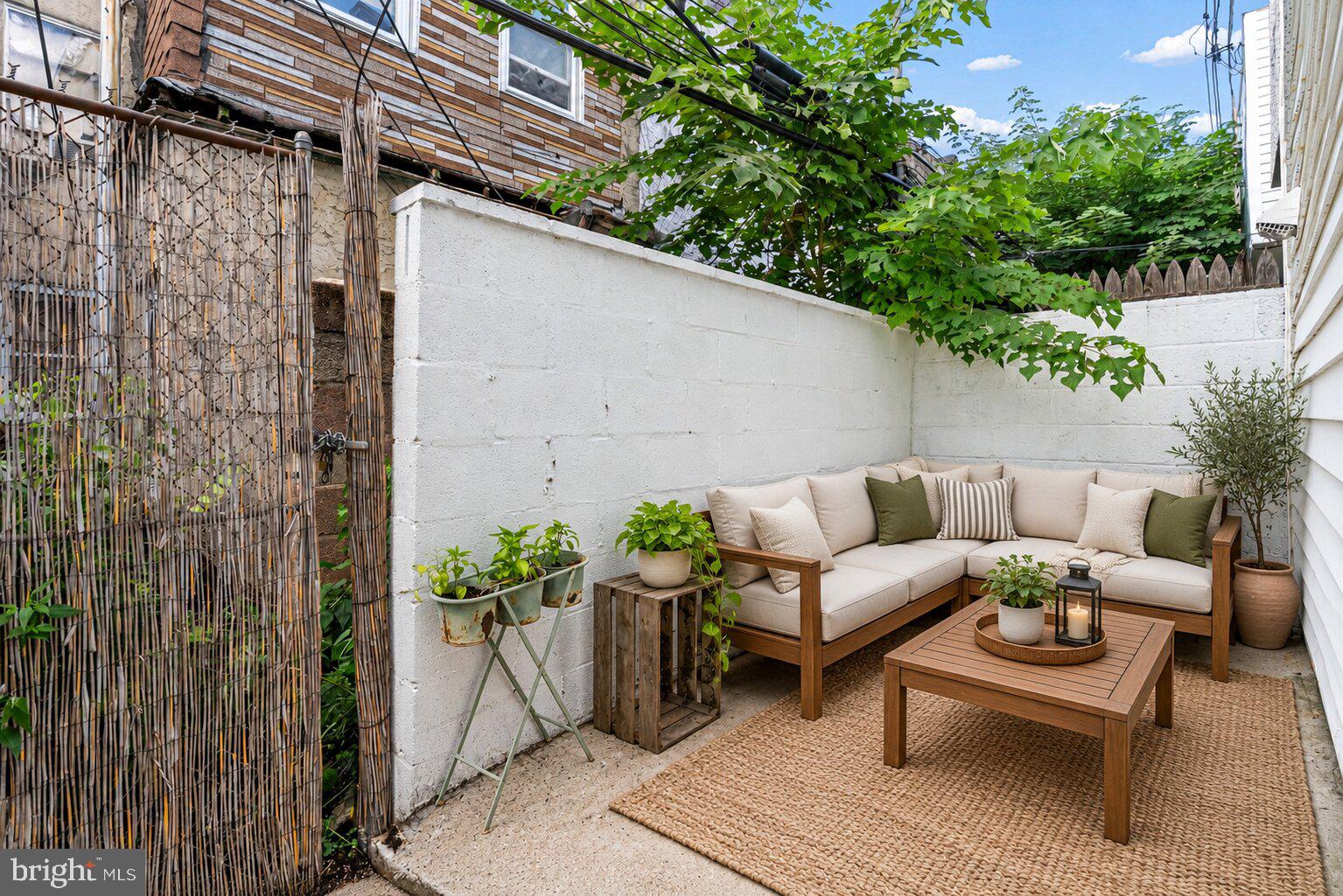 1254 S Bonsall St, Philadelphia, PA 19146 photo