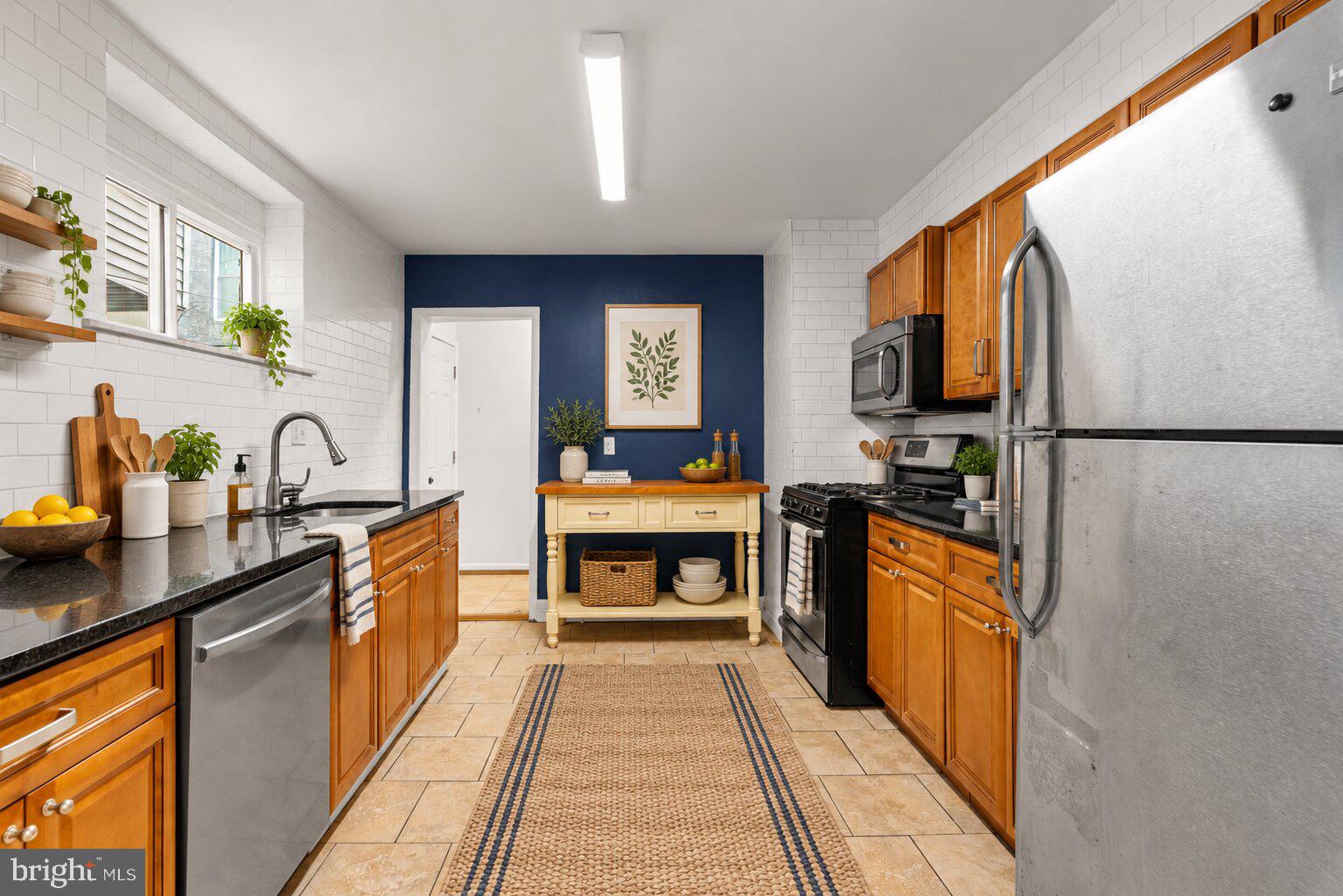 1254 S Bonsall St, Philadelphia, PA 19146 photo