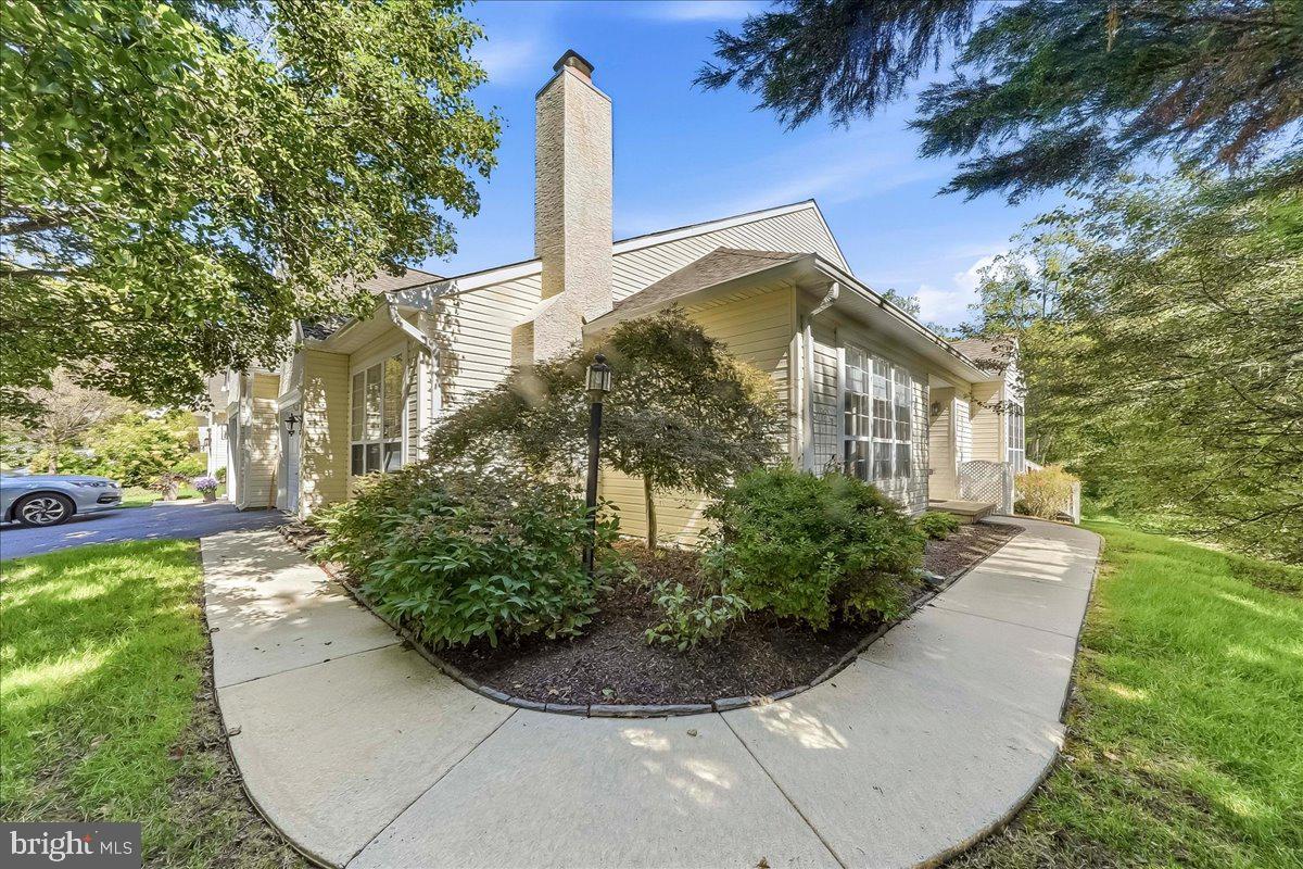 250 Avonwood Rd, Kennett Square, PA 19348 photo