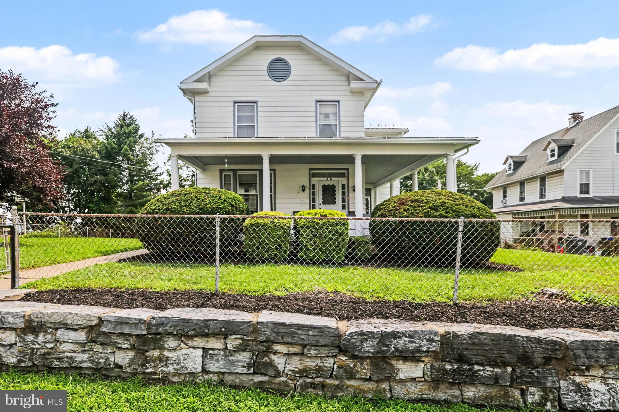 418 3rd St, Steelton, PA 17113