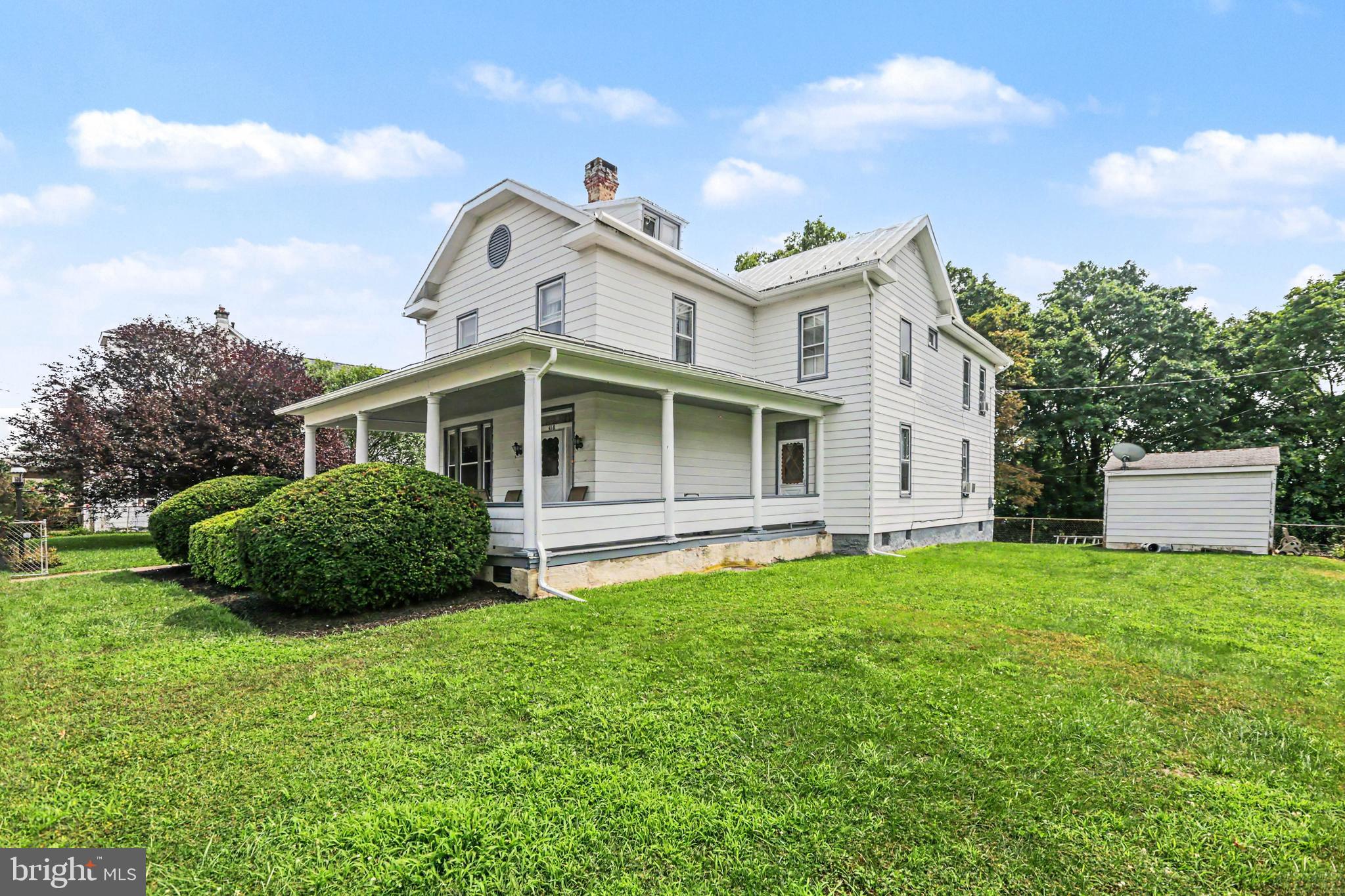 418 N 3rd St, Steelton, PA 17113 photo