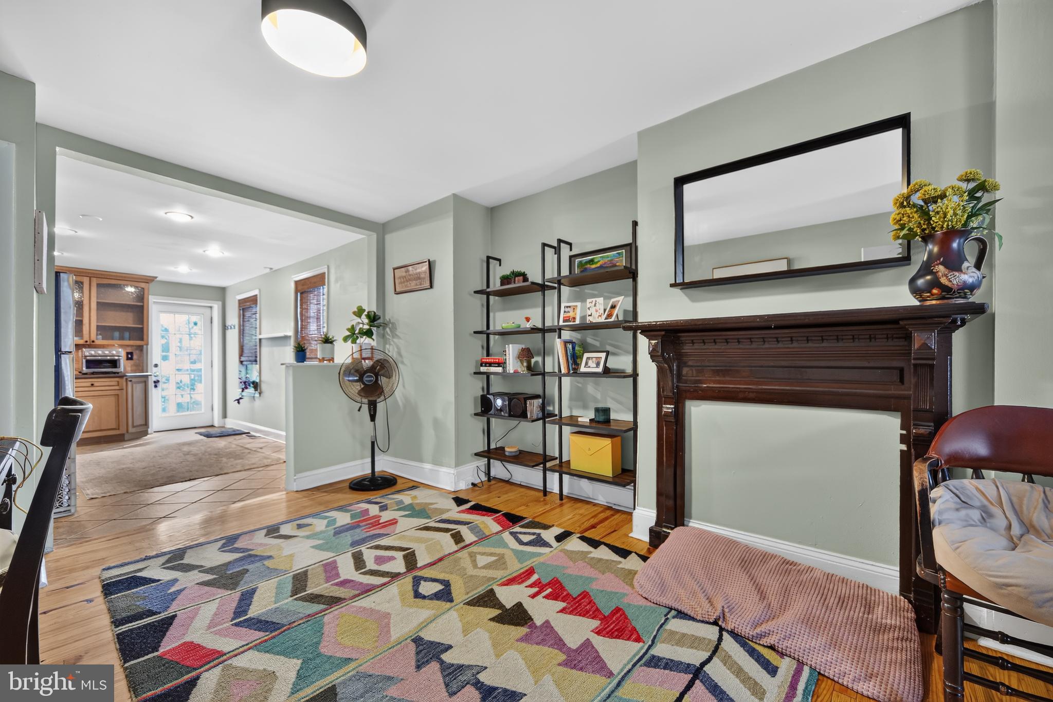 128 Tasker St, Philadelphia, PA 19148 photo