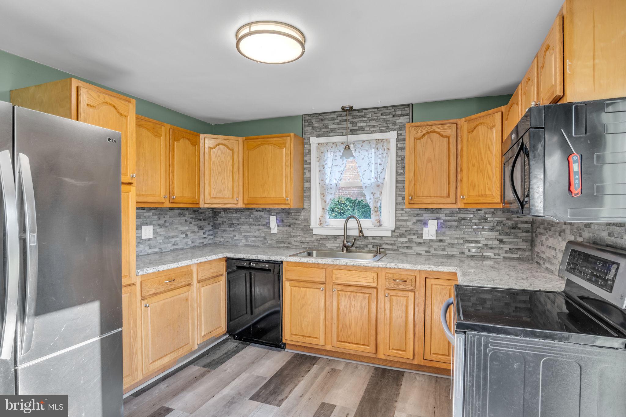 306 Berryhill Rd, Harrisburg, PA 17109 photo