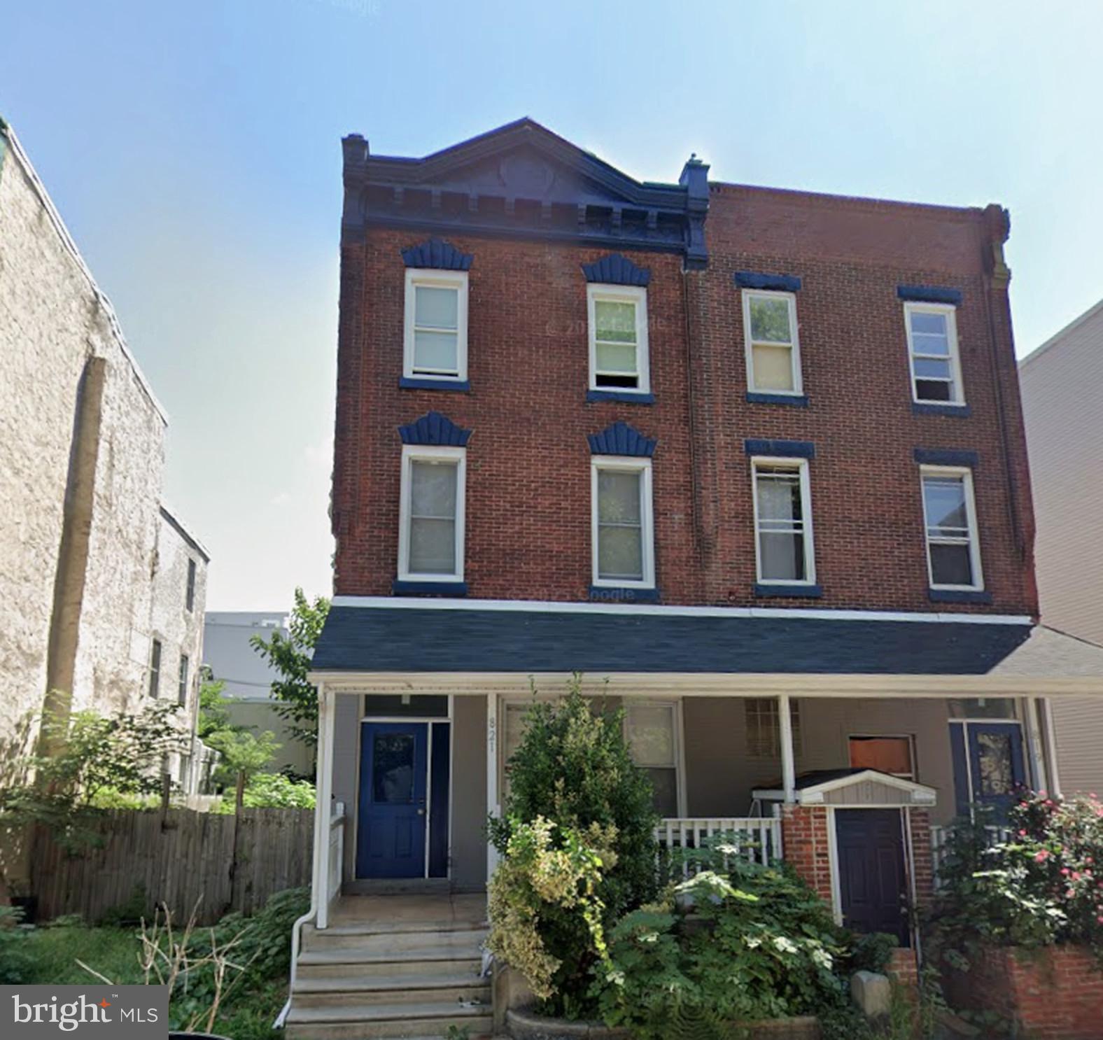 821 41st St, Philadelphia, PA 19104