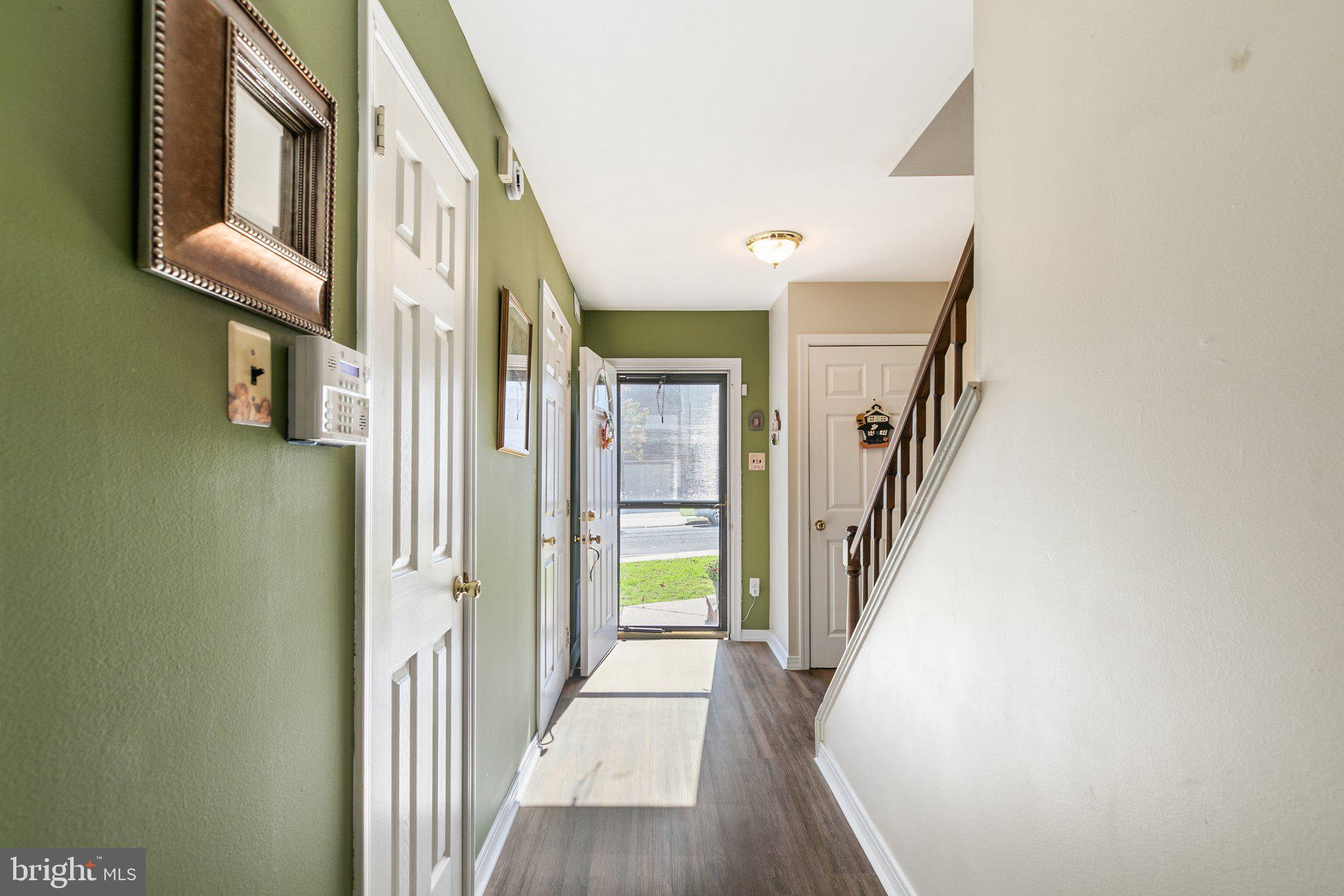 15054 Poquessing Creek Ln, Philadelphia, PA 19116 photo