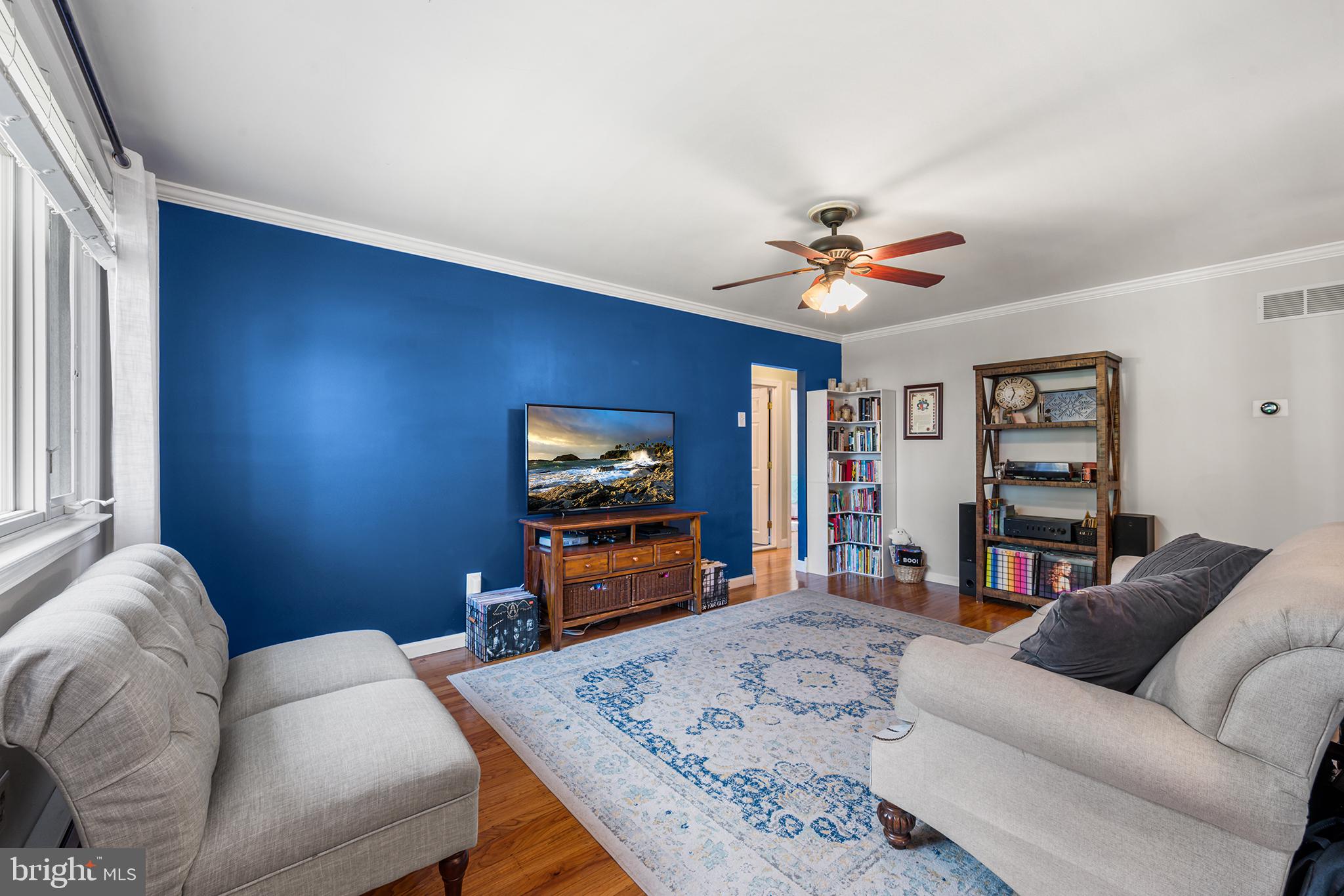 1209 Log College Dr, Warminster, PA 18974 photo