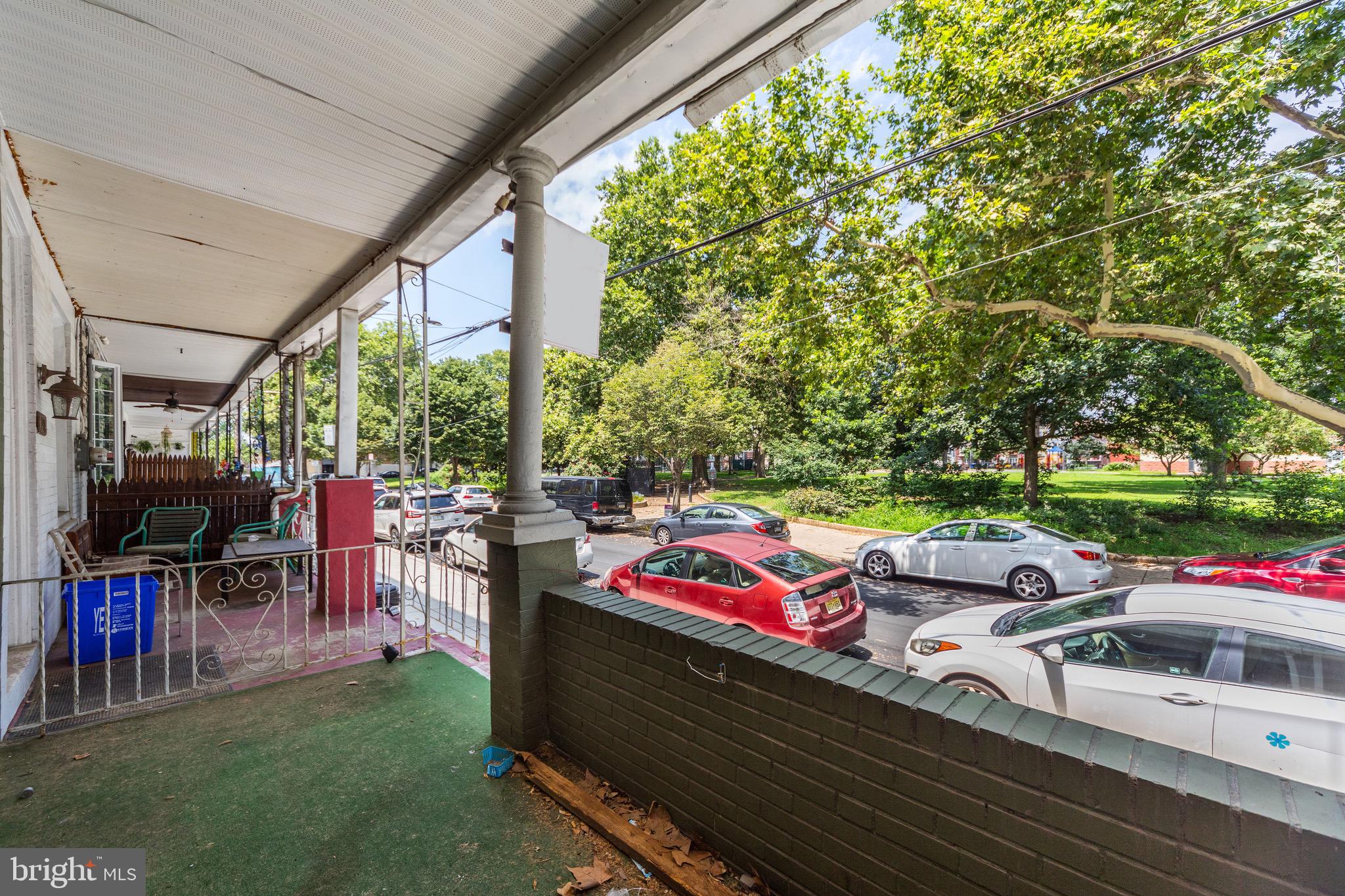2312 Reed St, Philadelphia, PA 19146 photo