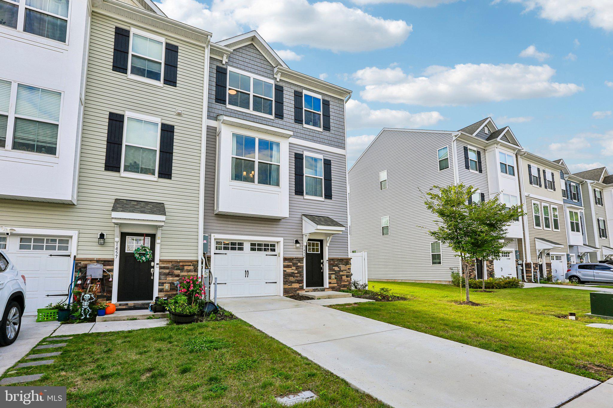 1455 Hudson View Rd, Essex, MD 21221 photo