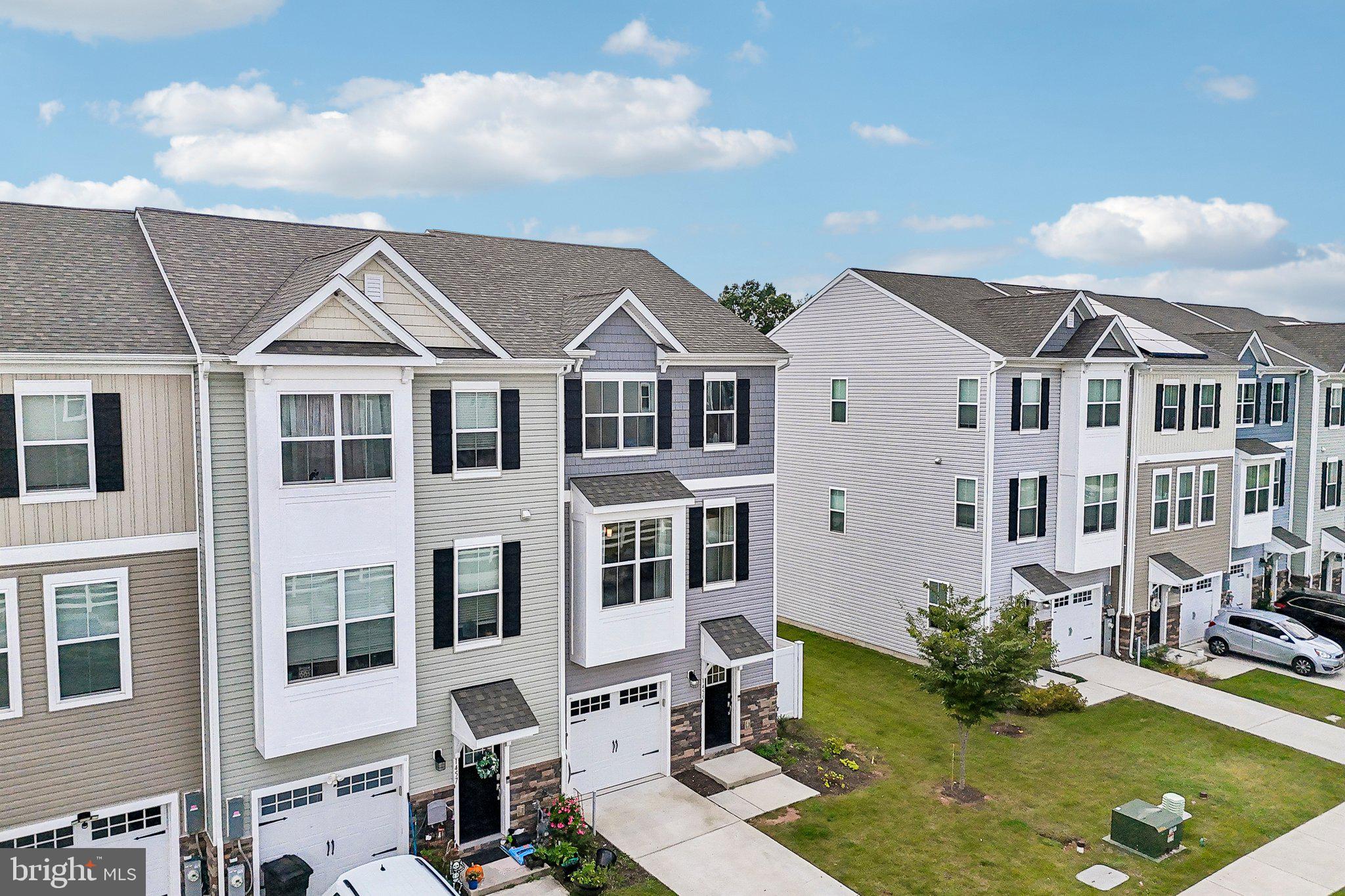 1455 Hudson View Rd, Essex, MD 21221 photo