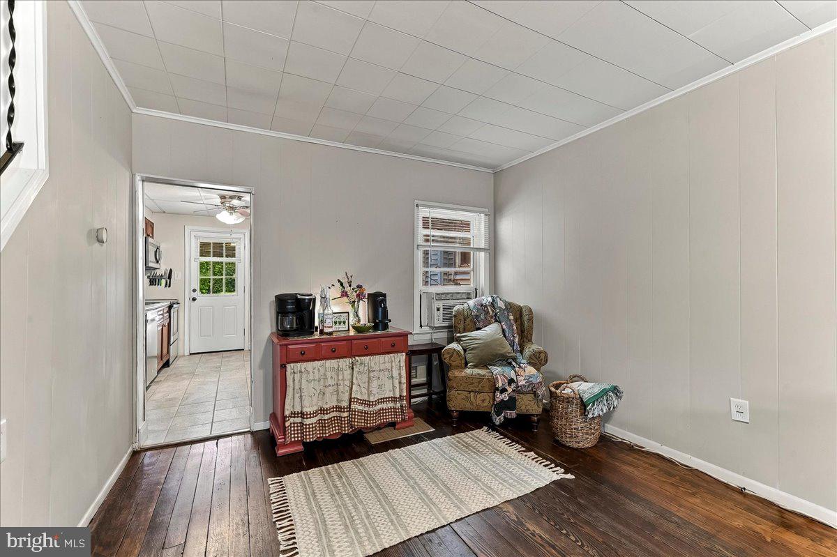 216 Grant St, Parkesburg, PA 19365 photo