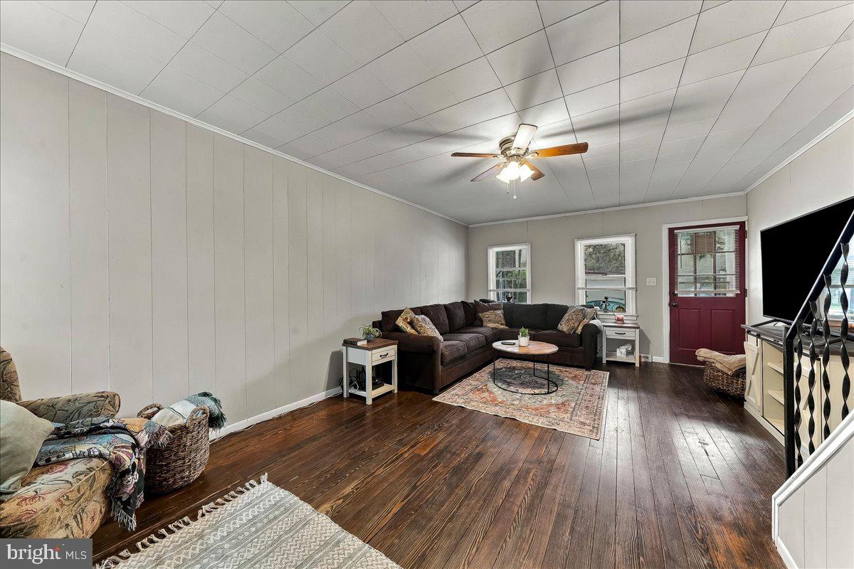 216 Grant St, Parkesburg, PA 19365 photo