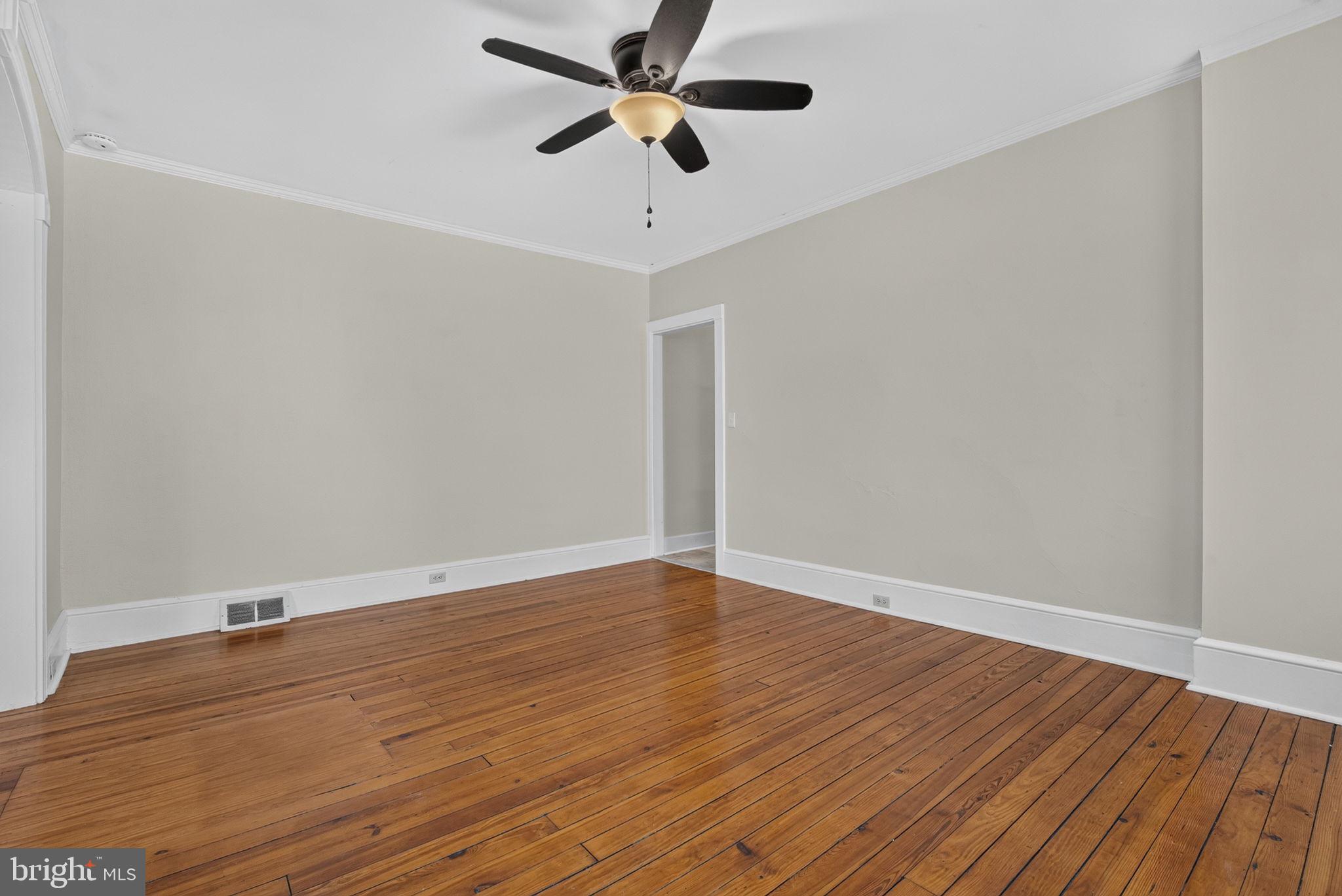 201 W Main St, Leola, PA 17540 photo