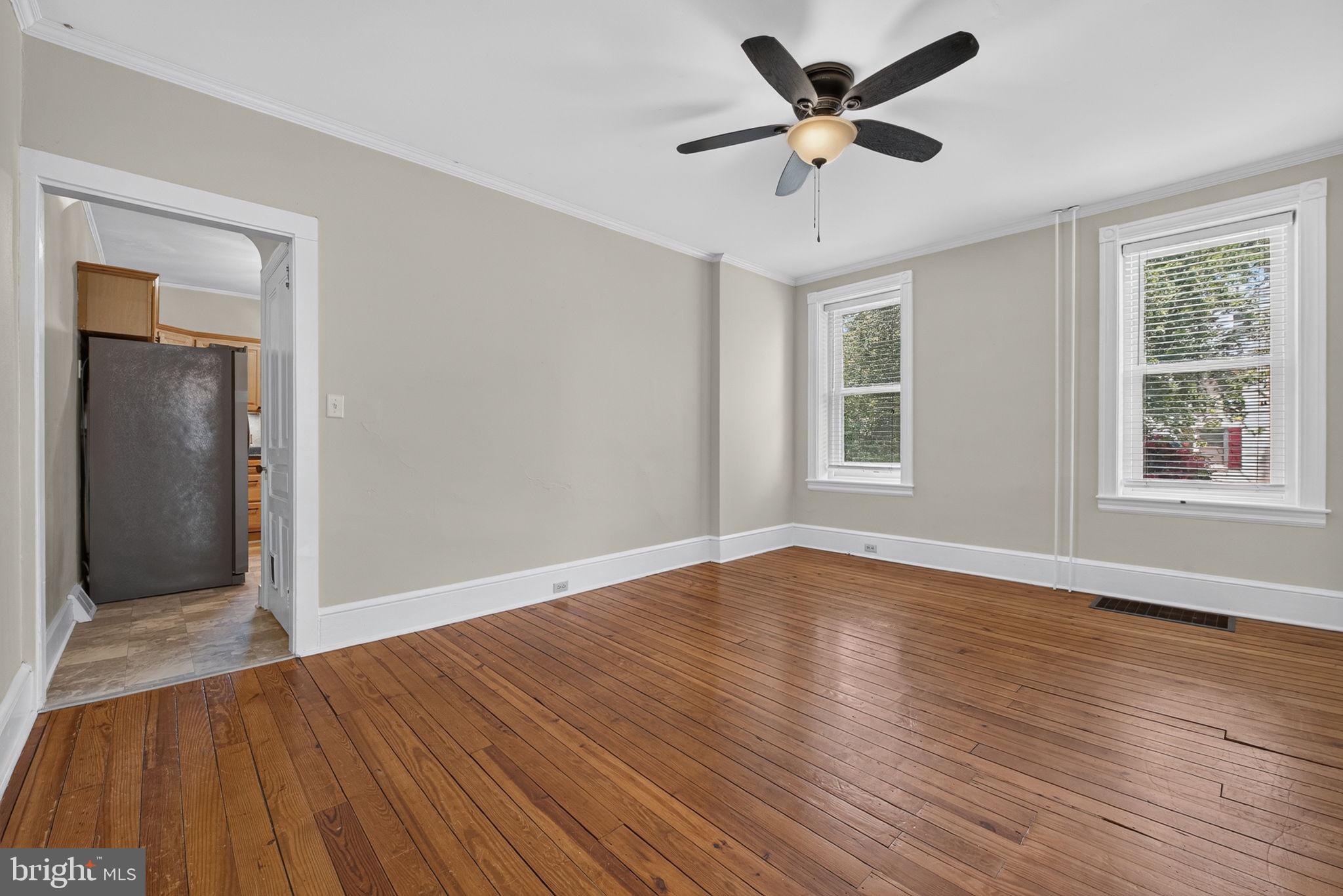 201 W Main St, Leola, PA 17540 photo
