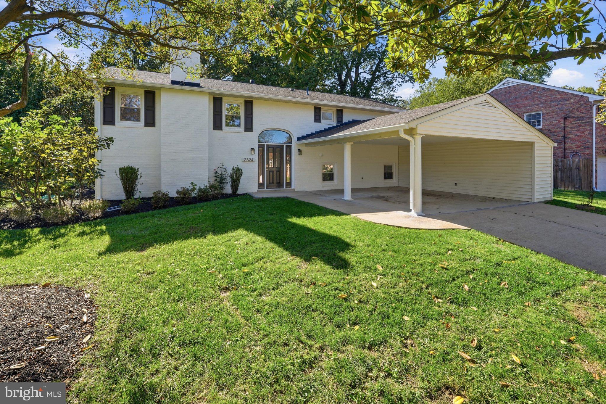 2824 Elsmore St, Fairfax, VA 22031