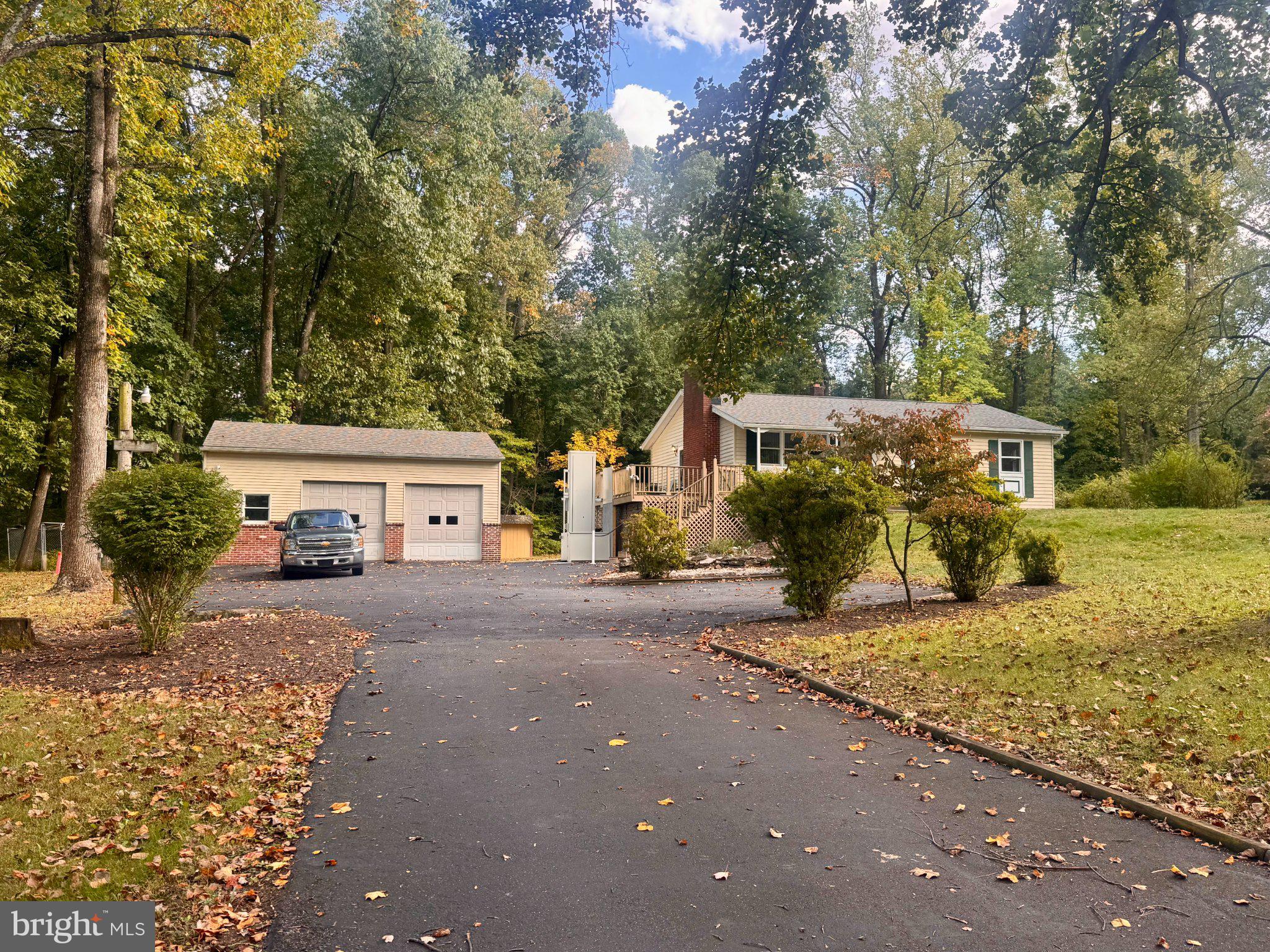 162 Steinmetz Rd, Schwenksville, PA 19473