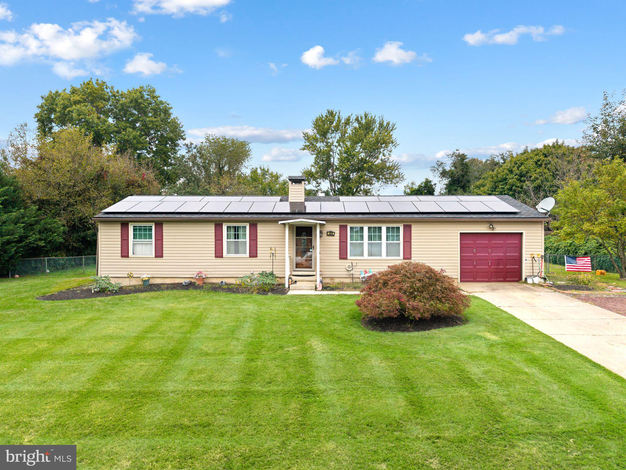 109 Ridgeway Ln, Mullica Hill, NJ 08062