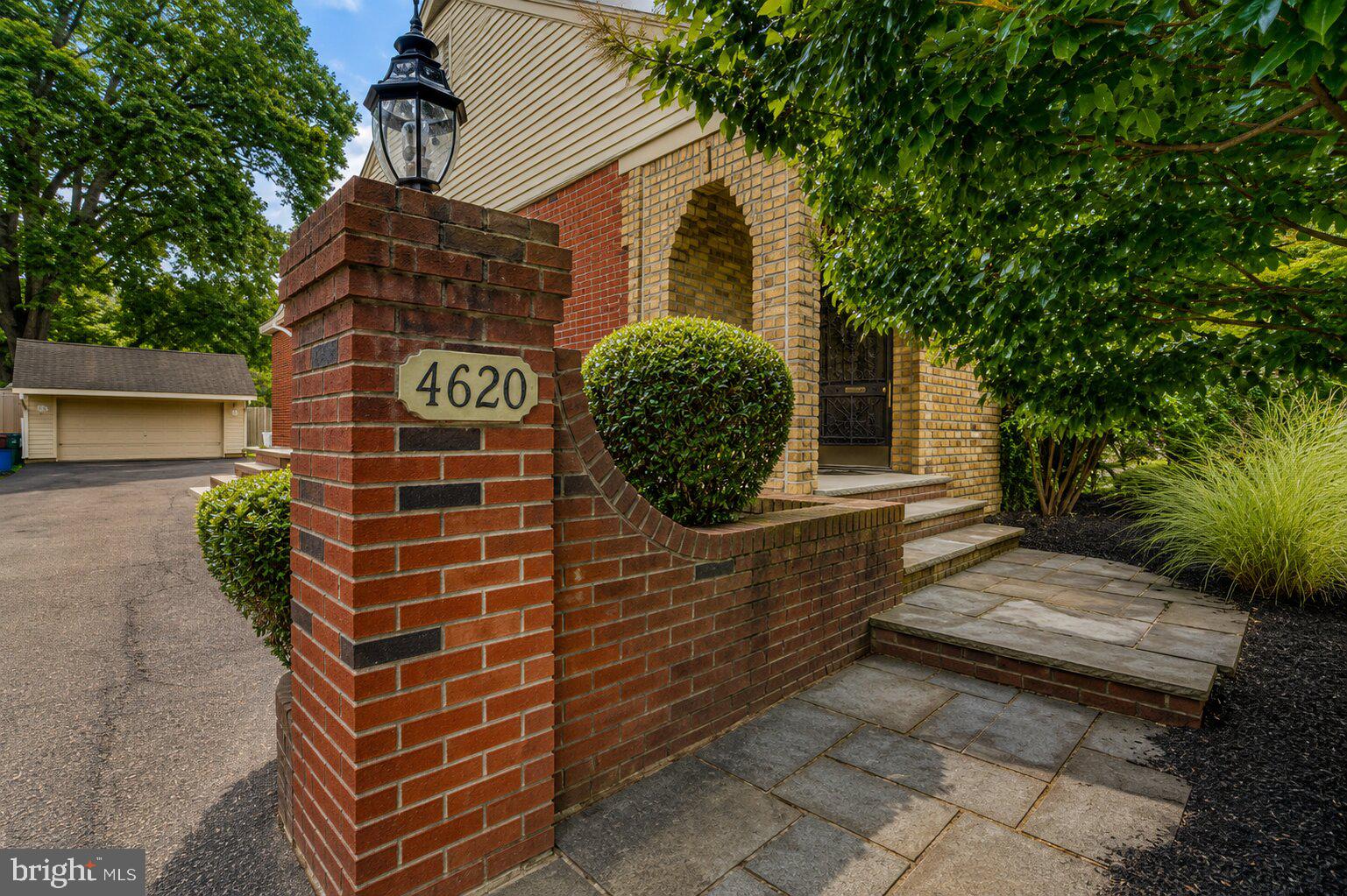 4620 Convent Ln, Philadelphia, PA 19114 photo