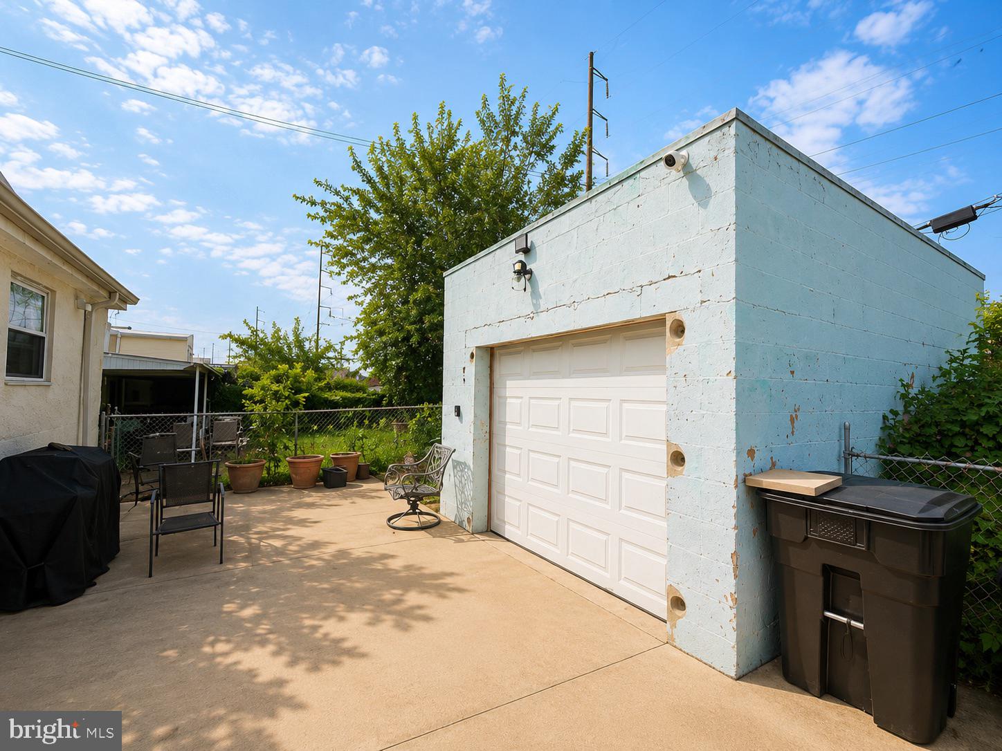 4634 James St, Philadelphia, PA 19137 photo