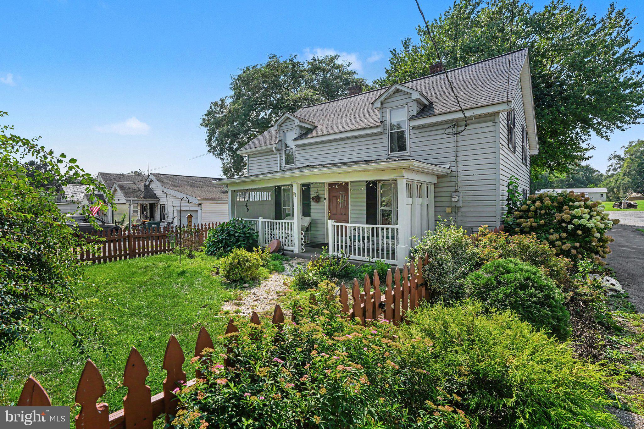 90 Fairview St, Carlisle, PA 17015