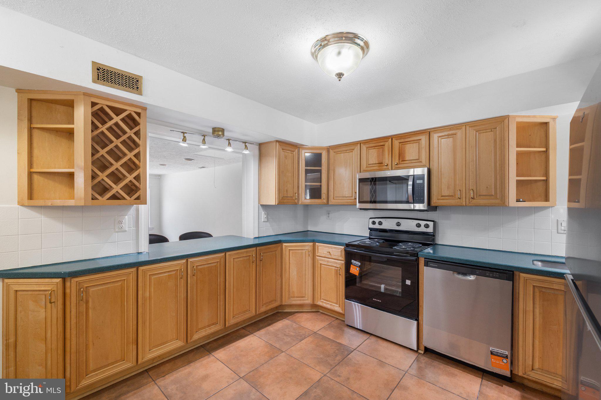 459 Winterberry Dr, Edgewood, MD 21040 photo