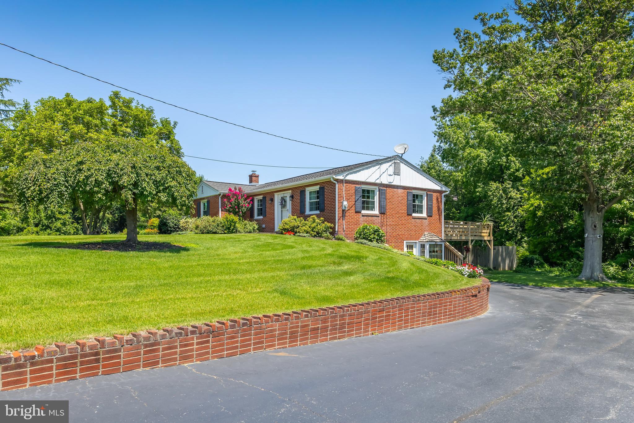 65 Paulsboro Rd, Swedesboro, NJ 08085 photo
