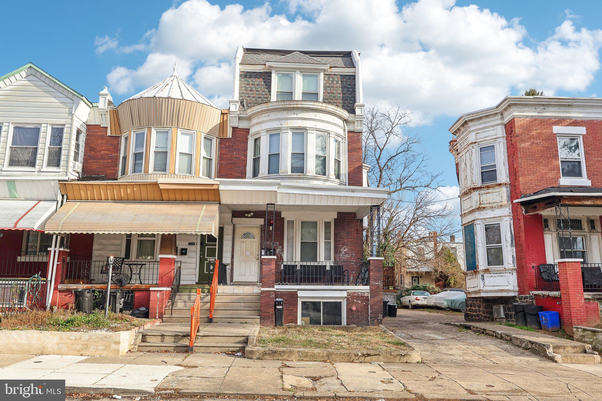 537 55th St, Philadelphia, PA 19143