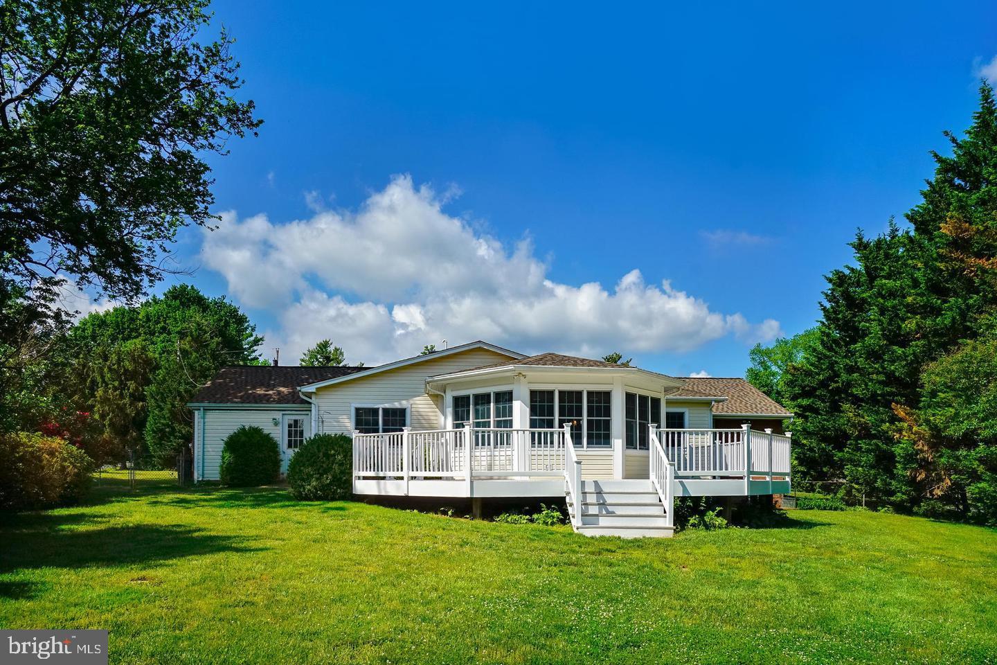 24109 Doreen Dr, Gaithersburg, MD 20882 photo