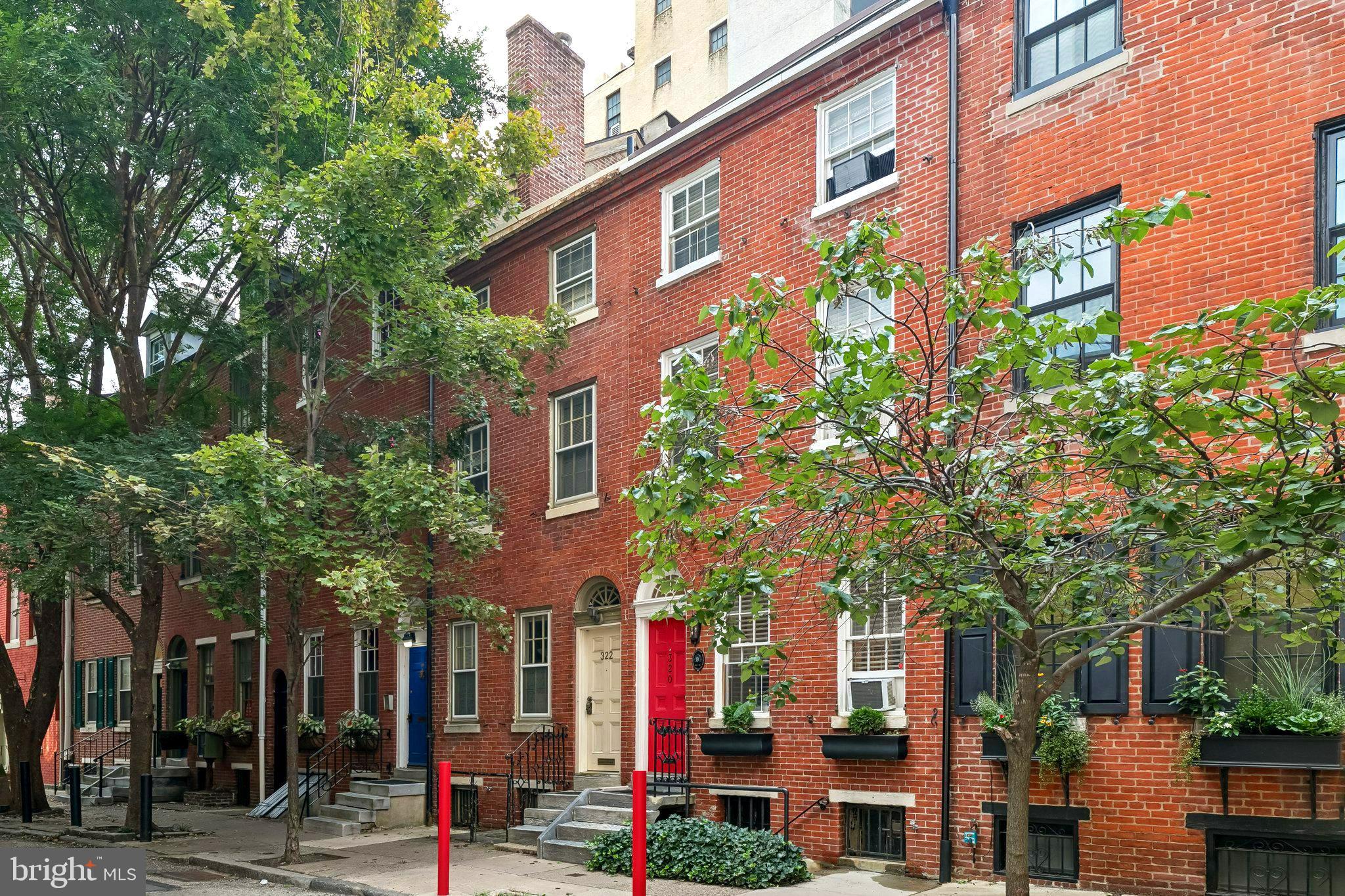 320 S Juniper St, Philadelphia, PA 19107 photo