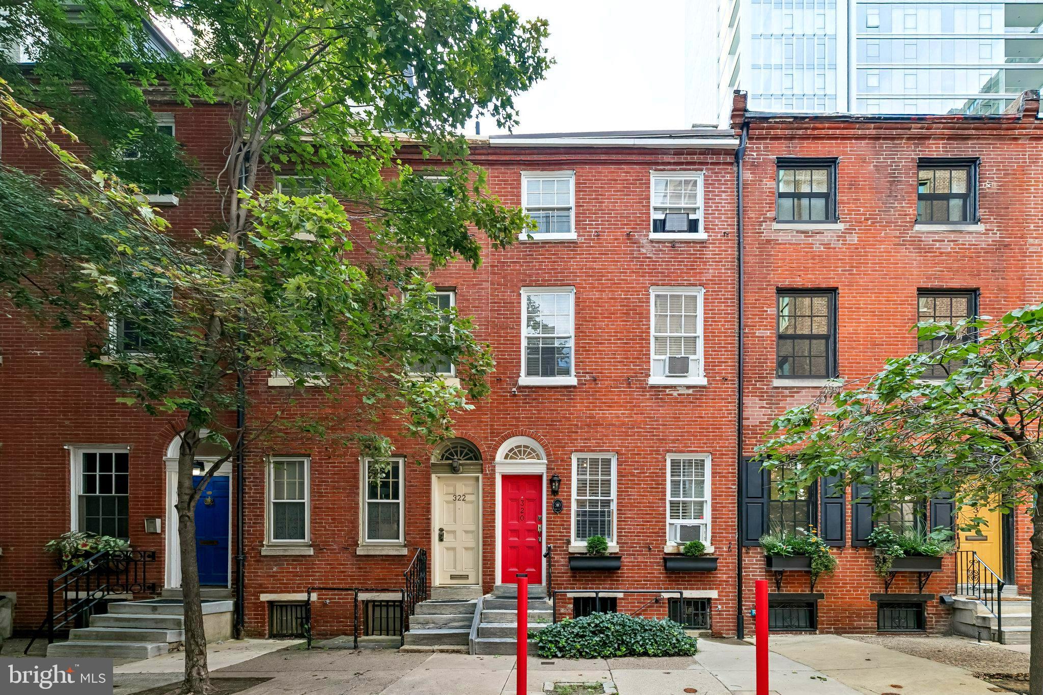 320 Juniper St, Philadelphia, PA 19107