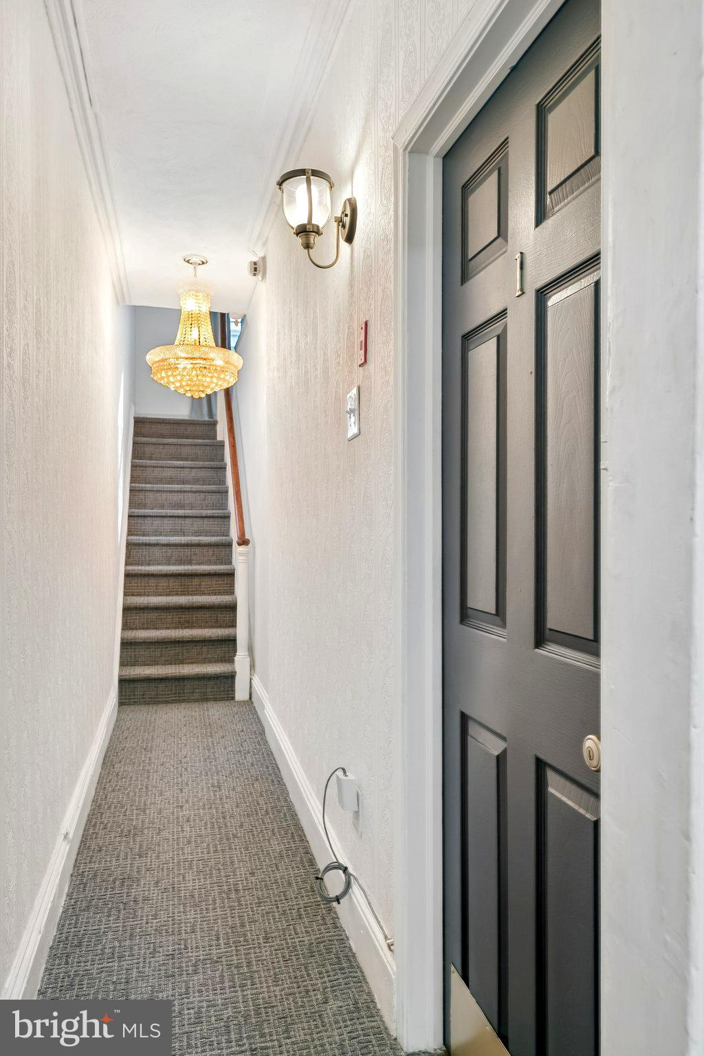 320 S Juniper St, Philadelphia, PA 19107 photo
