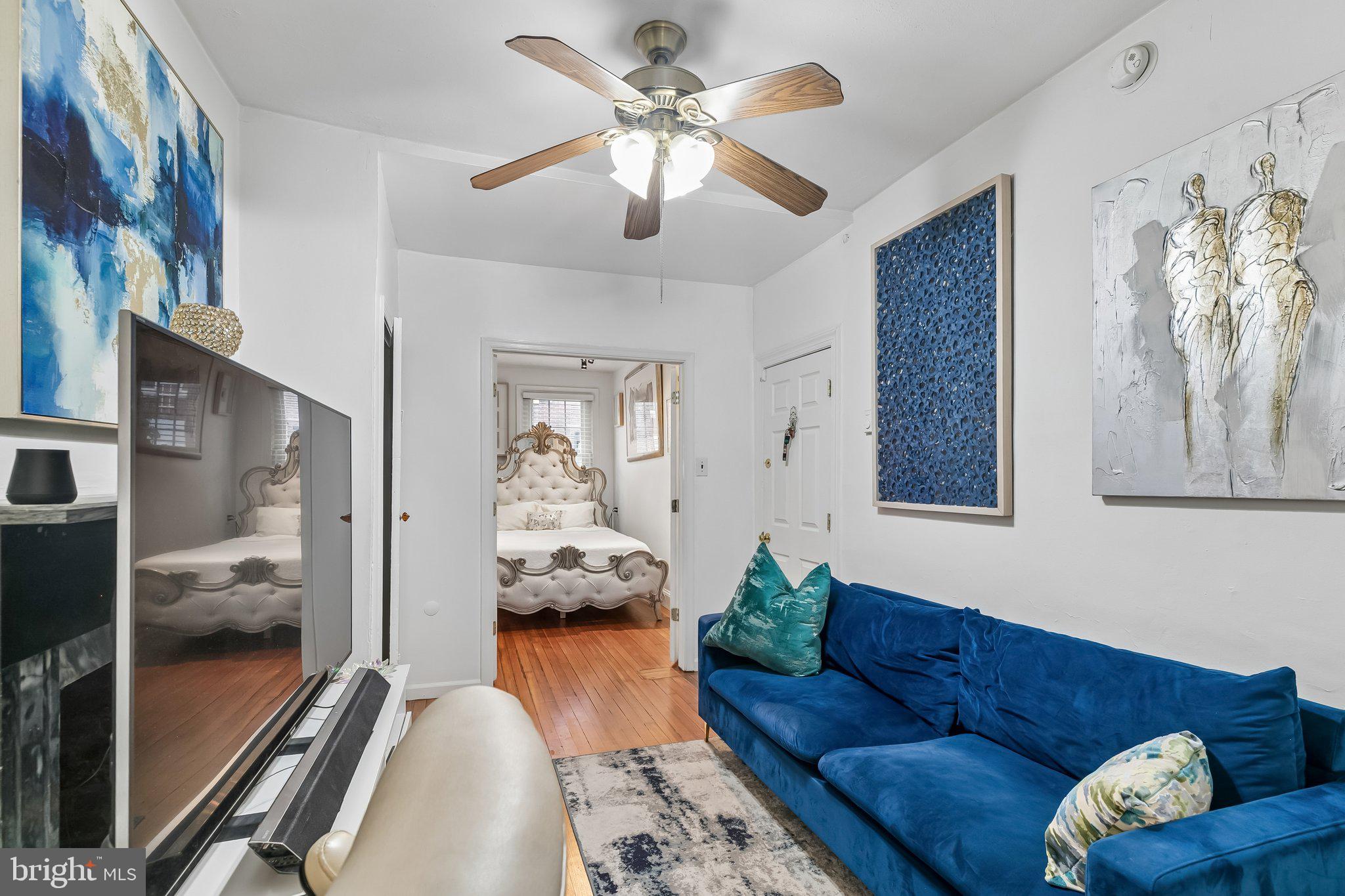 320 S Juniper St, Philadelphia, PA 19107 photo