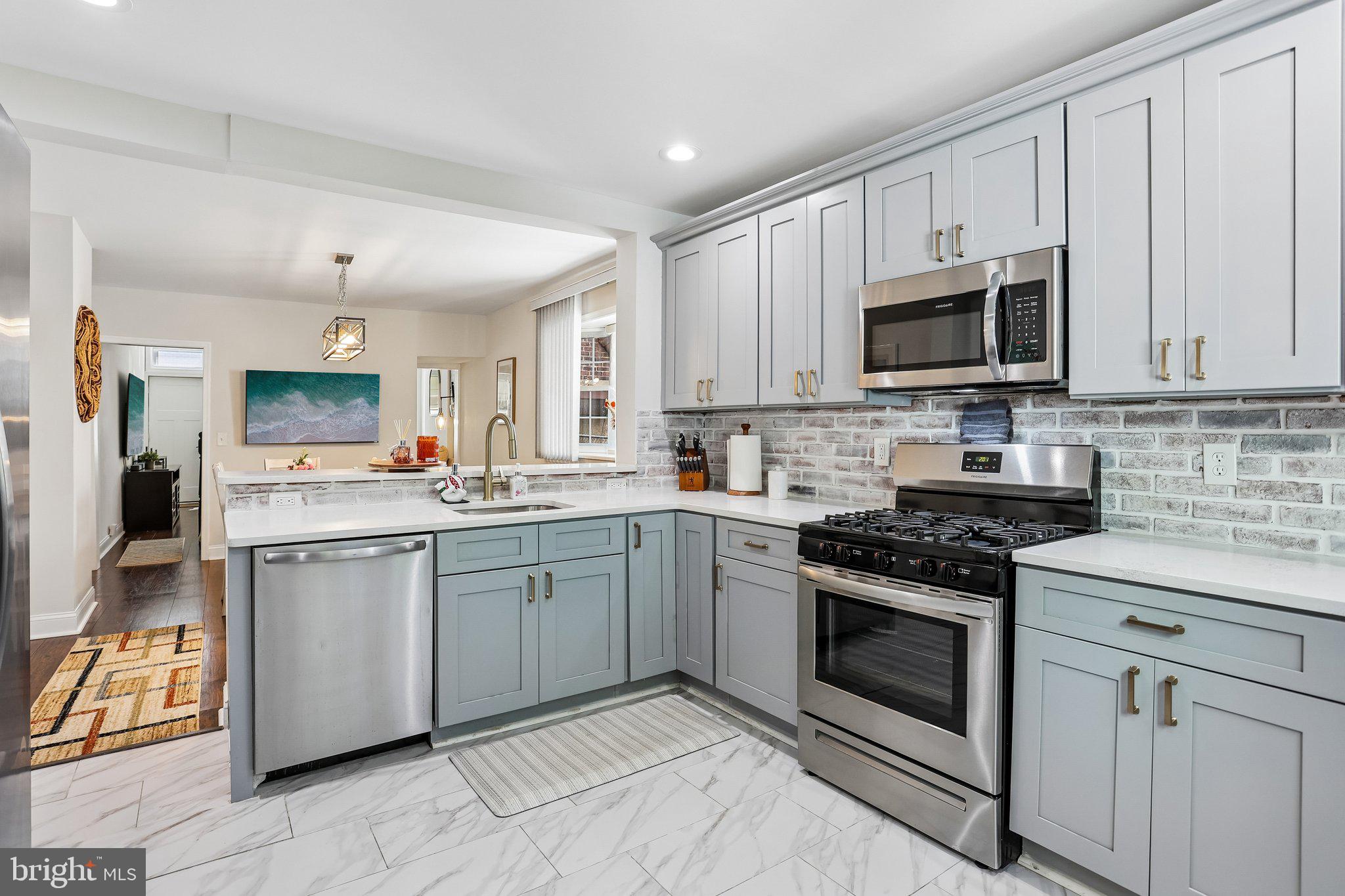 217 E Allen St, Philadelphia, PA 19125 photo